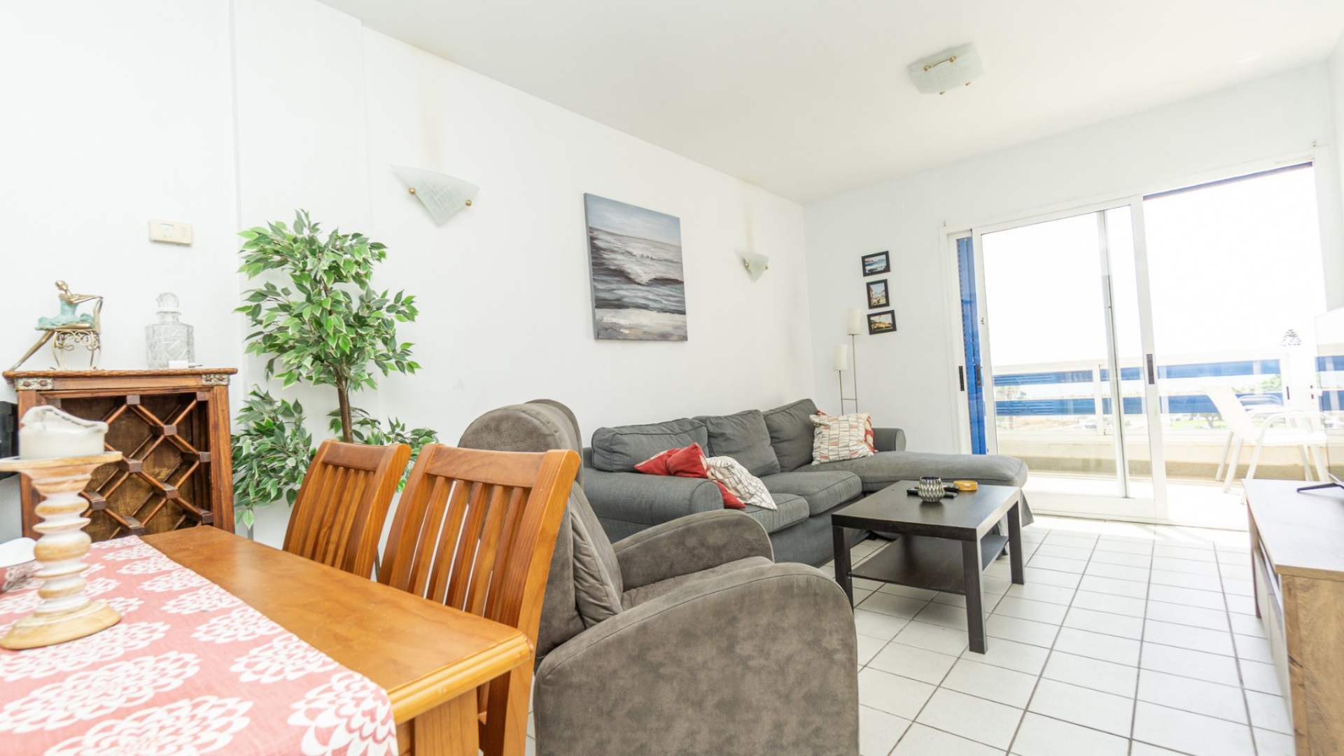 Resale - Apartment - Playa Flamenca - la calma