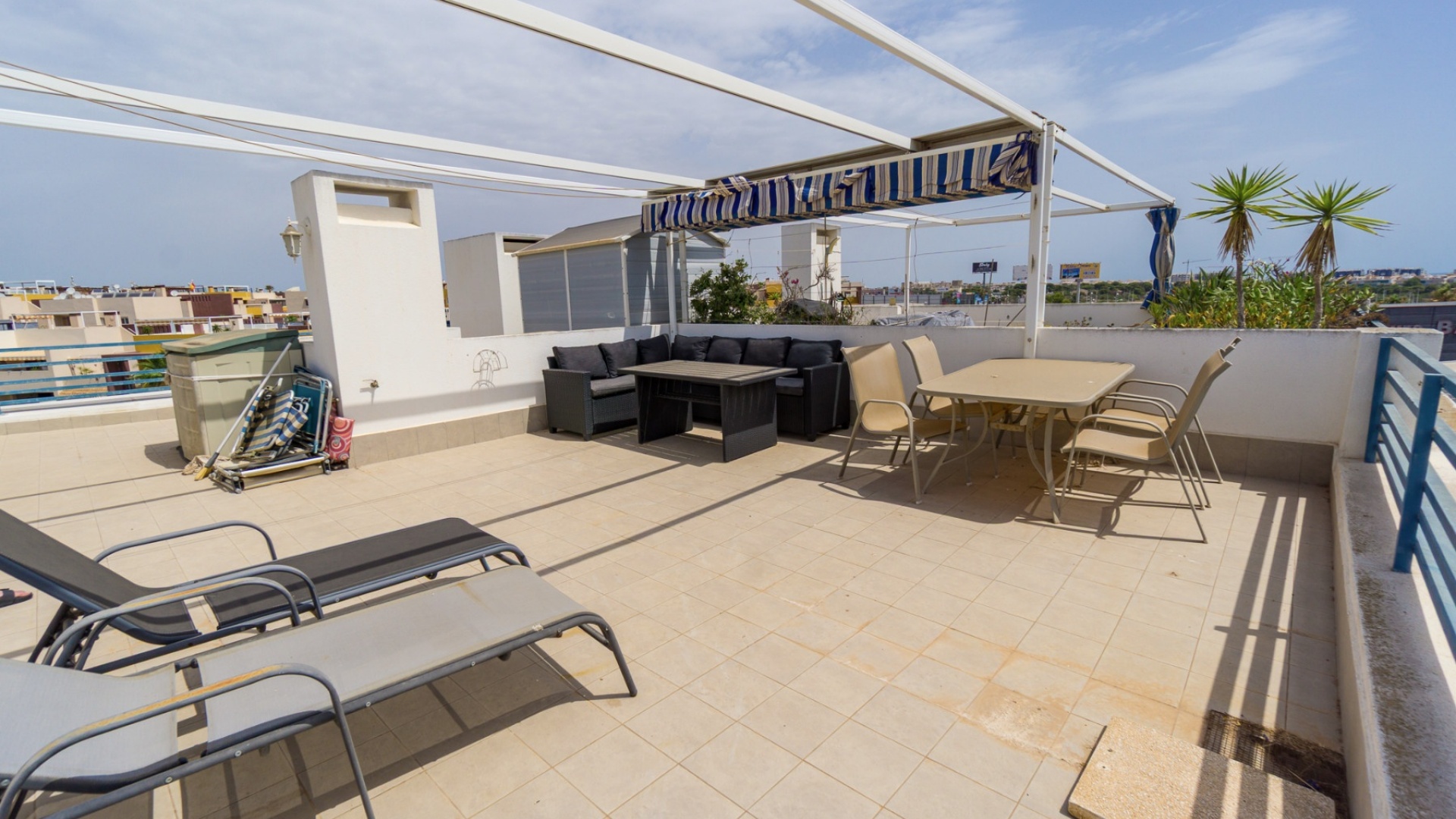 Resale - Apartment - Playa Flamenca - la calma