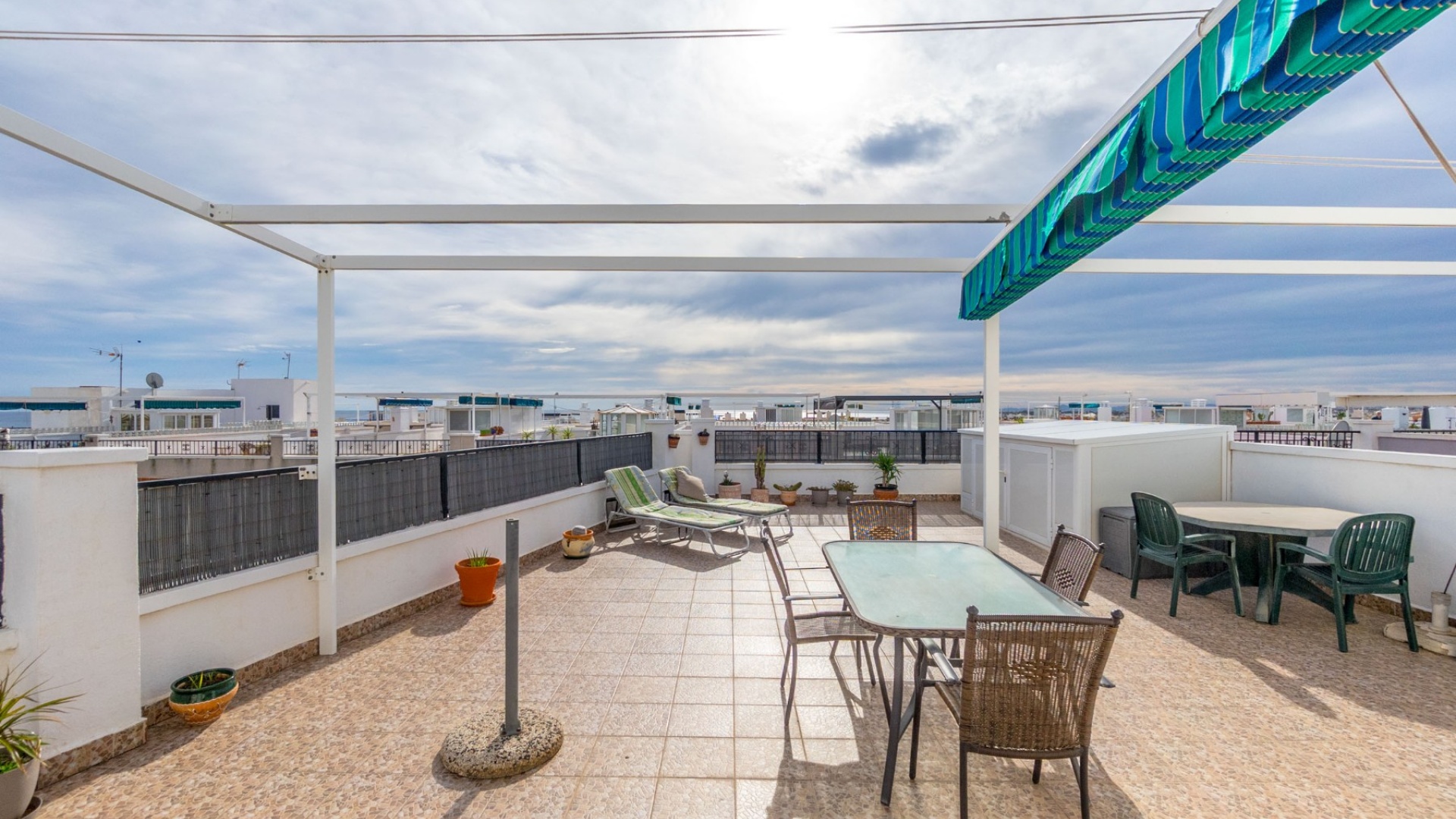 Resale - Apartment - Playa Flamenca - la mirada