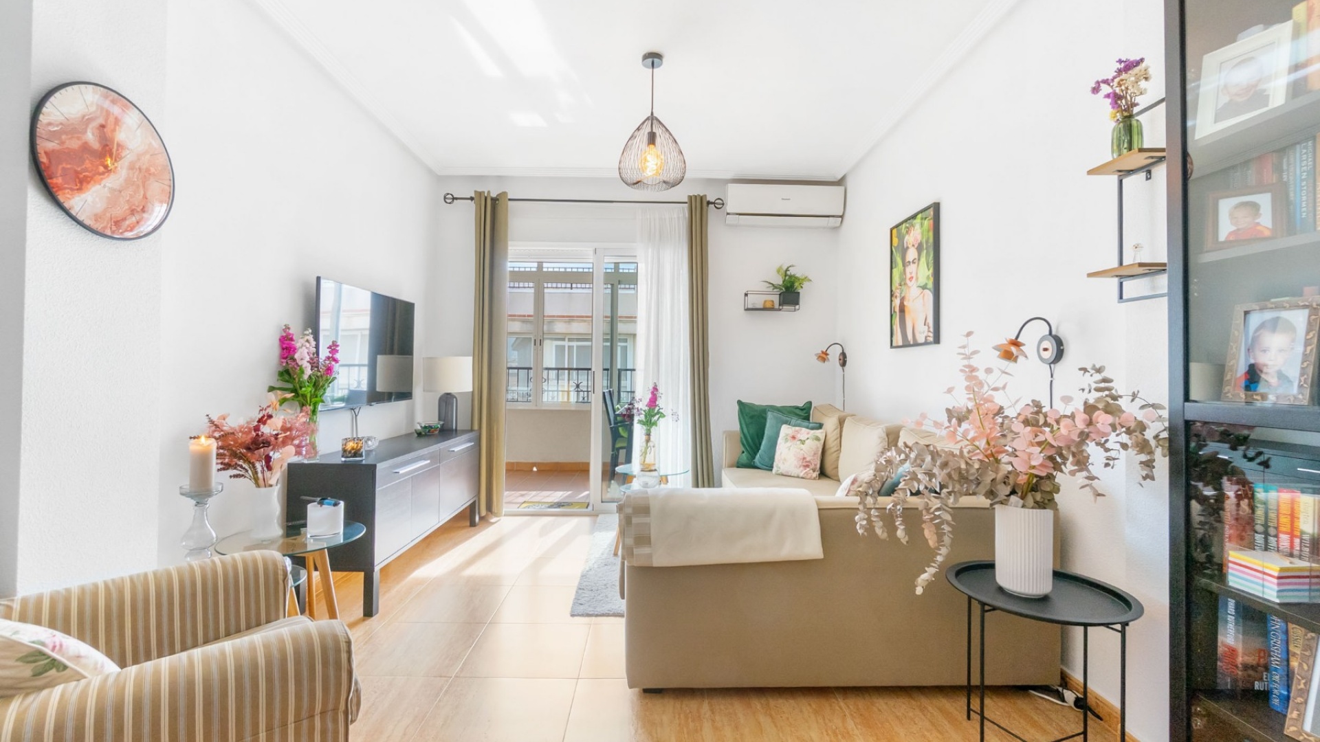 Resale - Apartment - Playa Flamenca - la mirada