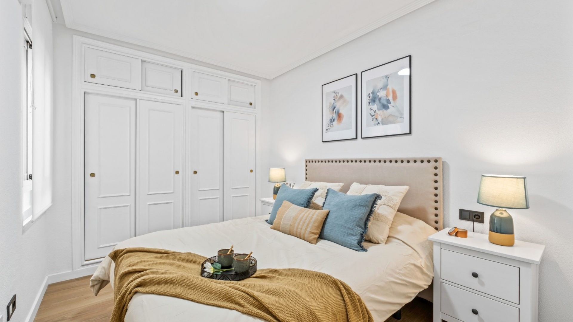Resale - Apartment - Playa Flamenca - la mirada