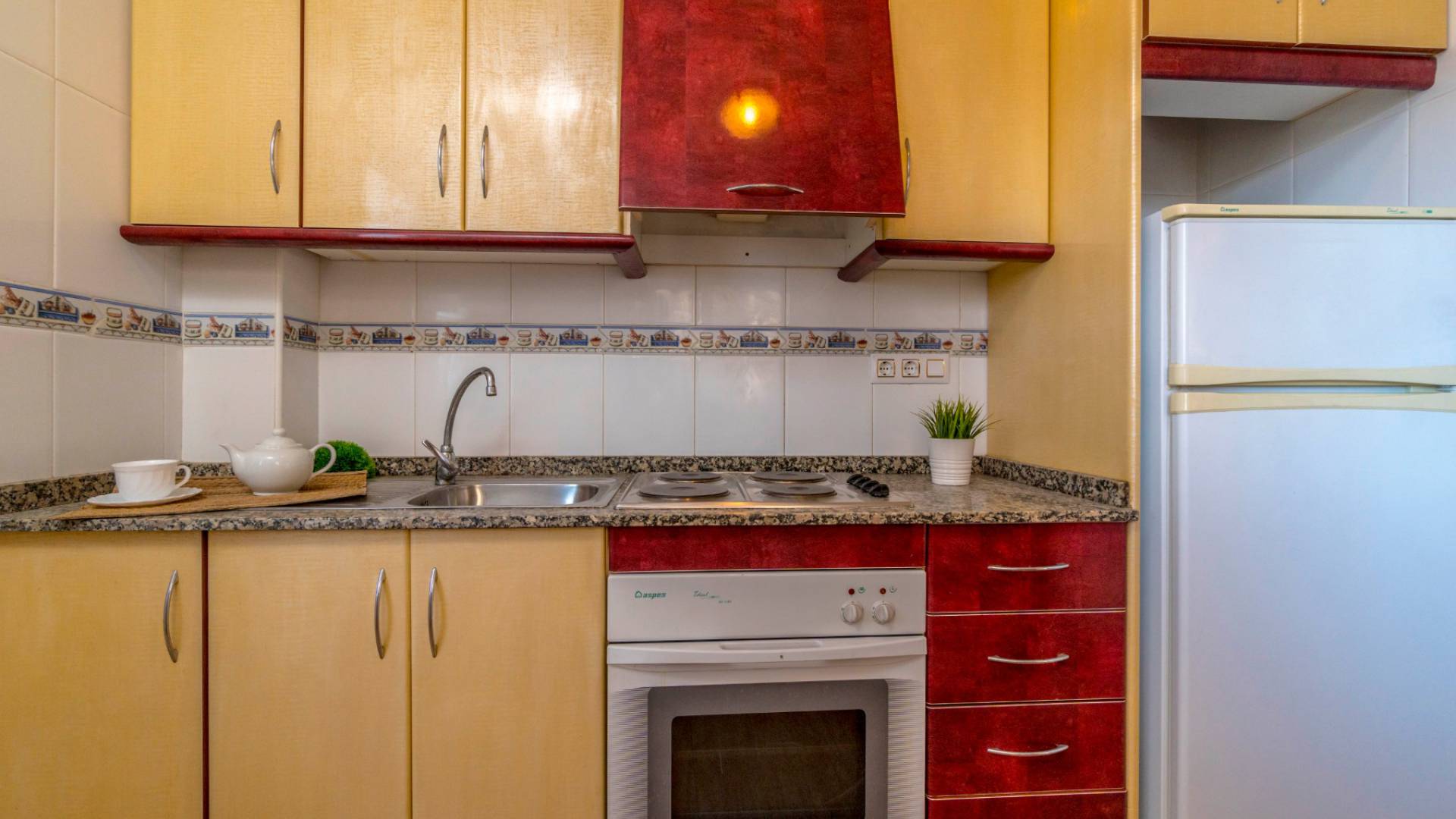 Resale - Apartment - Playa Flamenca - la mirada