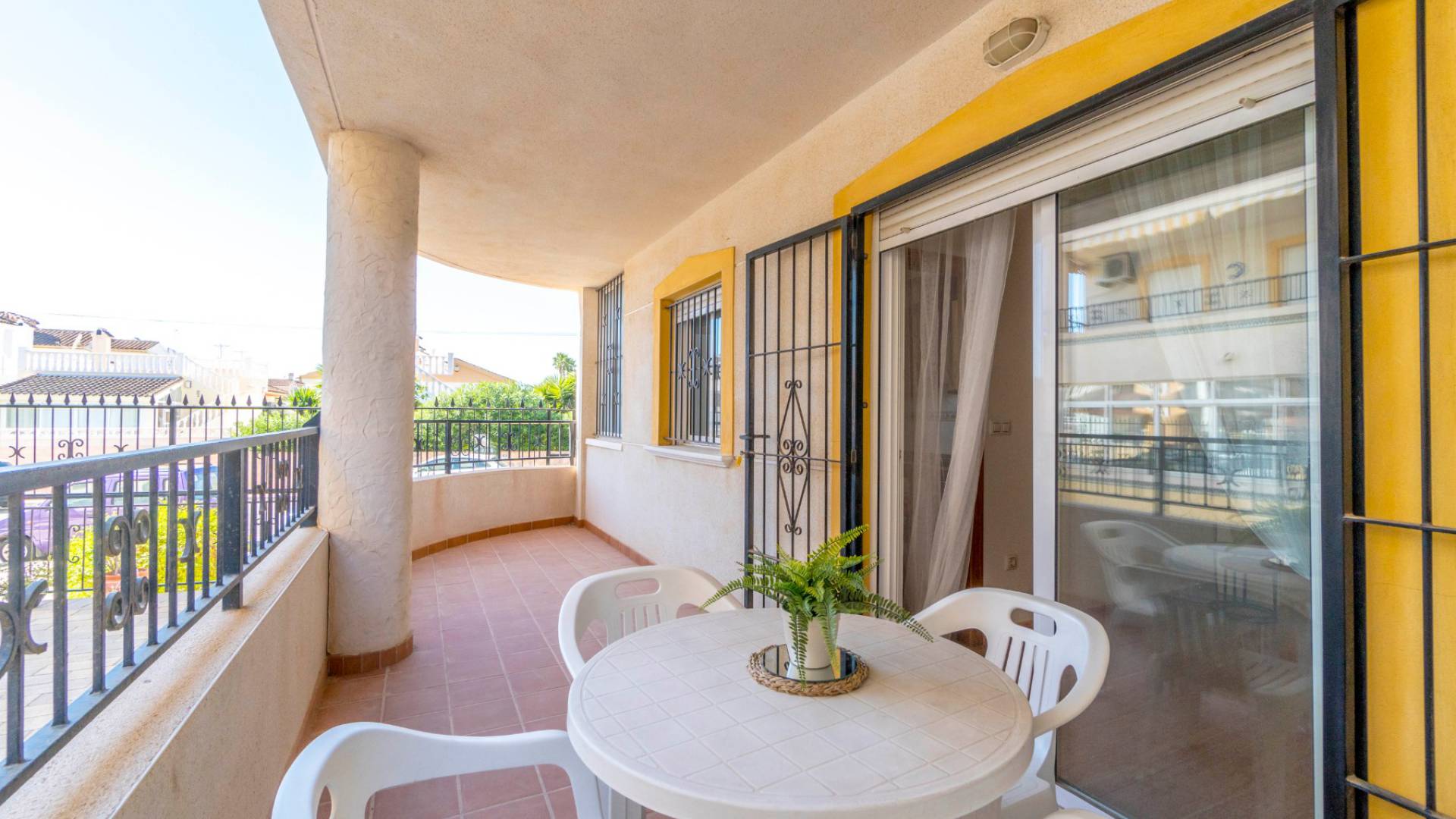 Resale - Apartment - Playa Flamenca - la mirada
