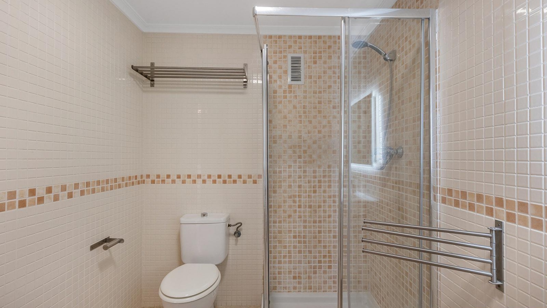 Resale - Apartment - Playa Flamenca - Laguna Golf