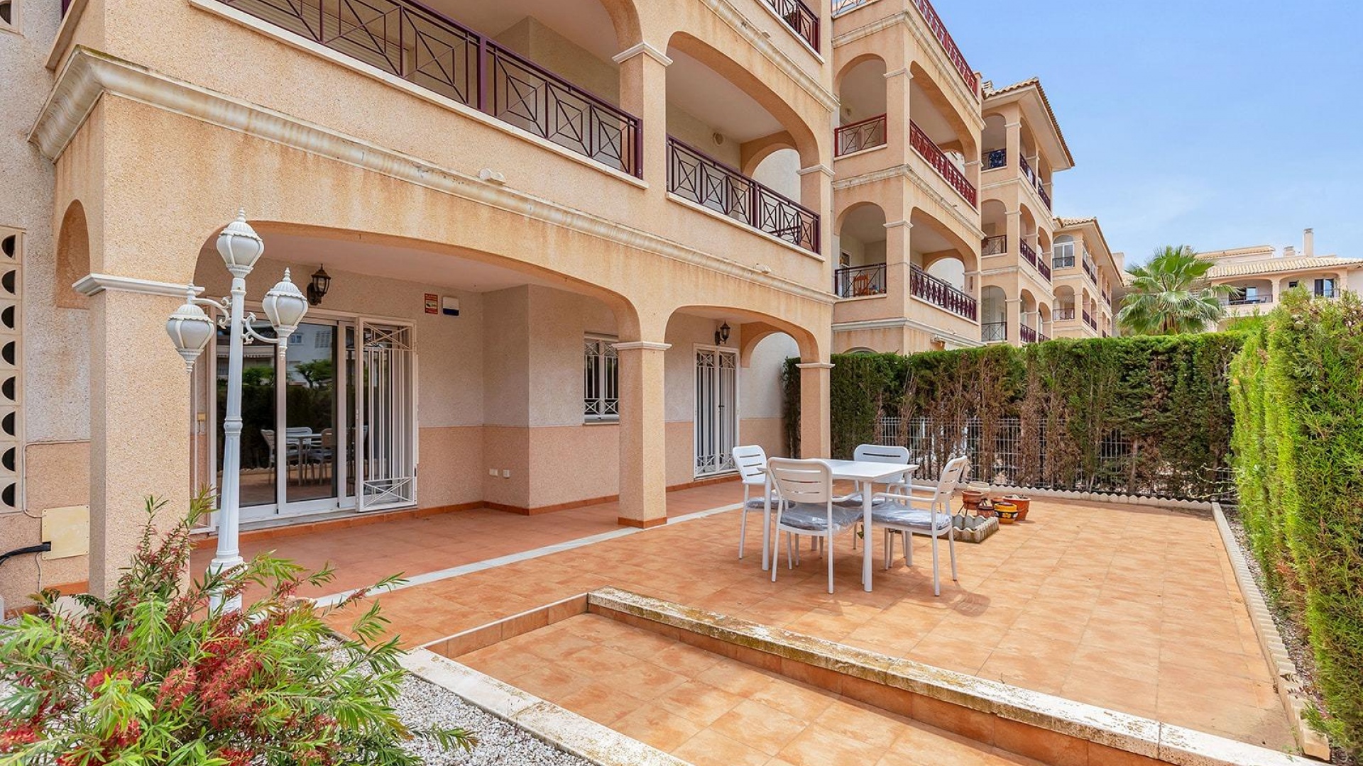 Resale - Apartment - Playa Flamenca - Laguna Golf