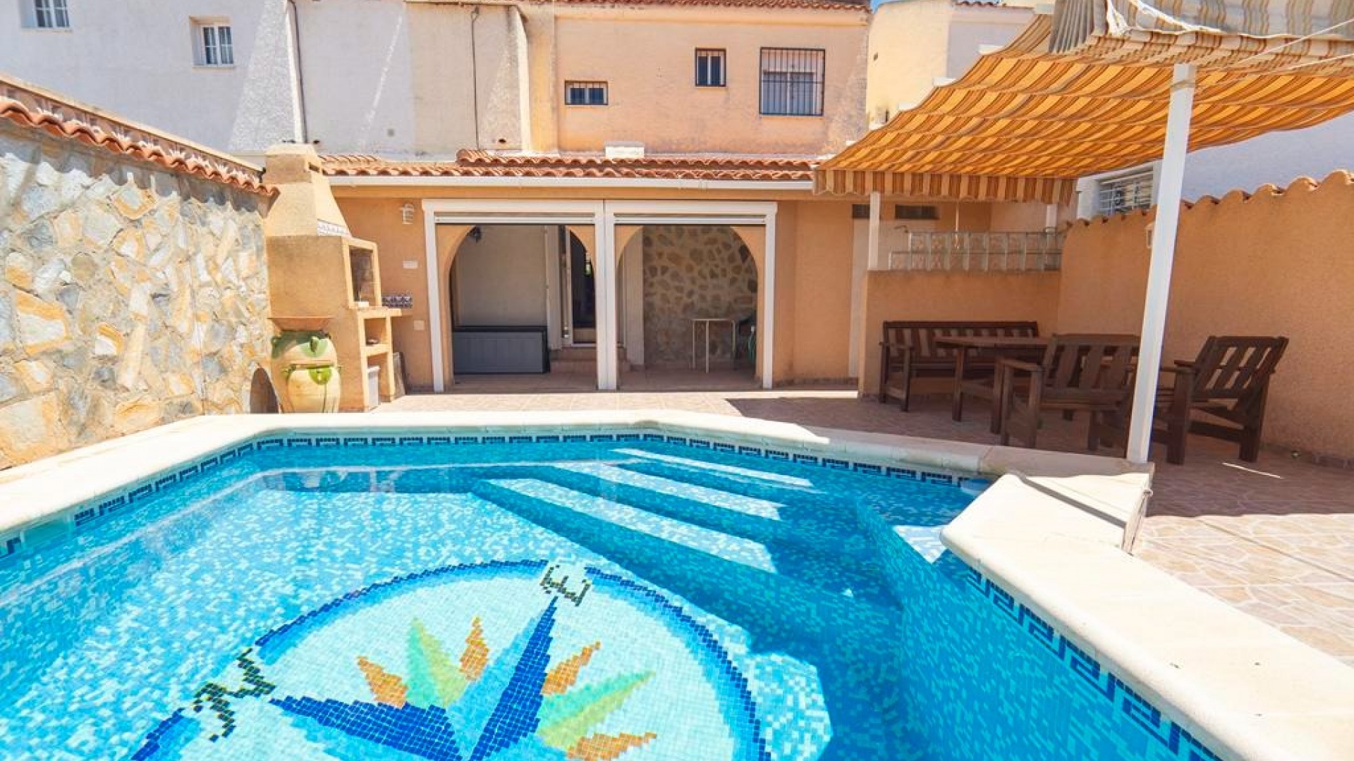 Resale - Apartment - Playa Flamenca - las chismosas