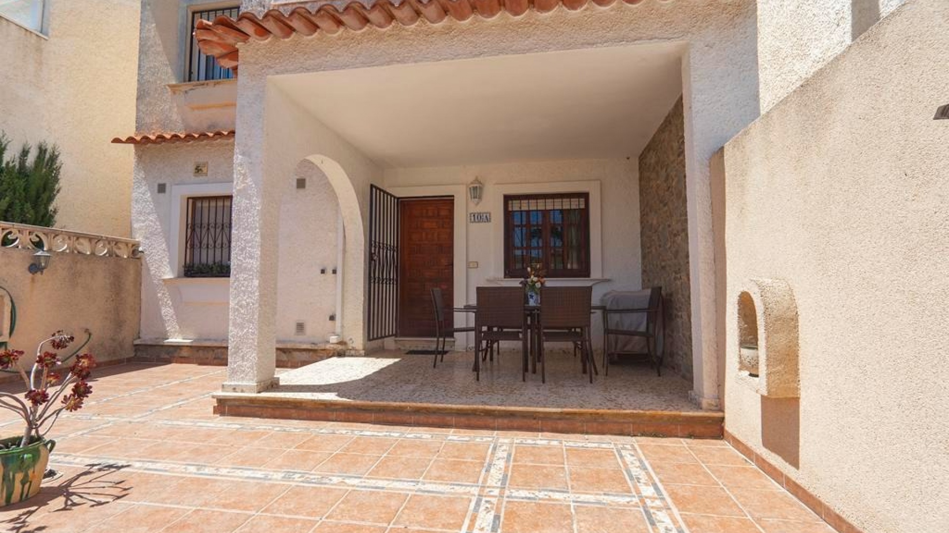 Resale - Apartment - Playa Flamenca - las chismosas