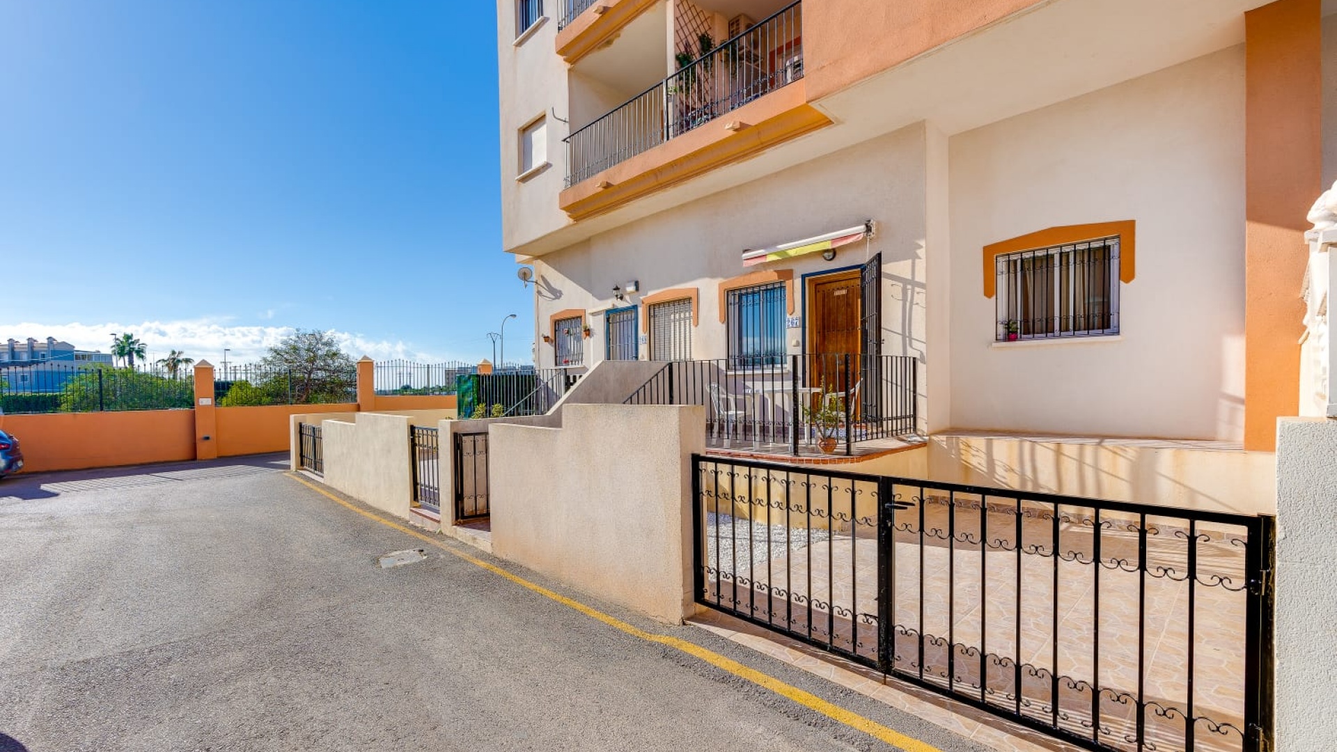 Resale - Apartment - Playa Flamenca - parque del duque