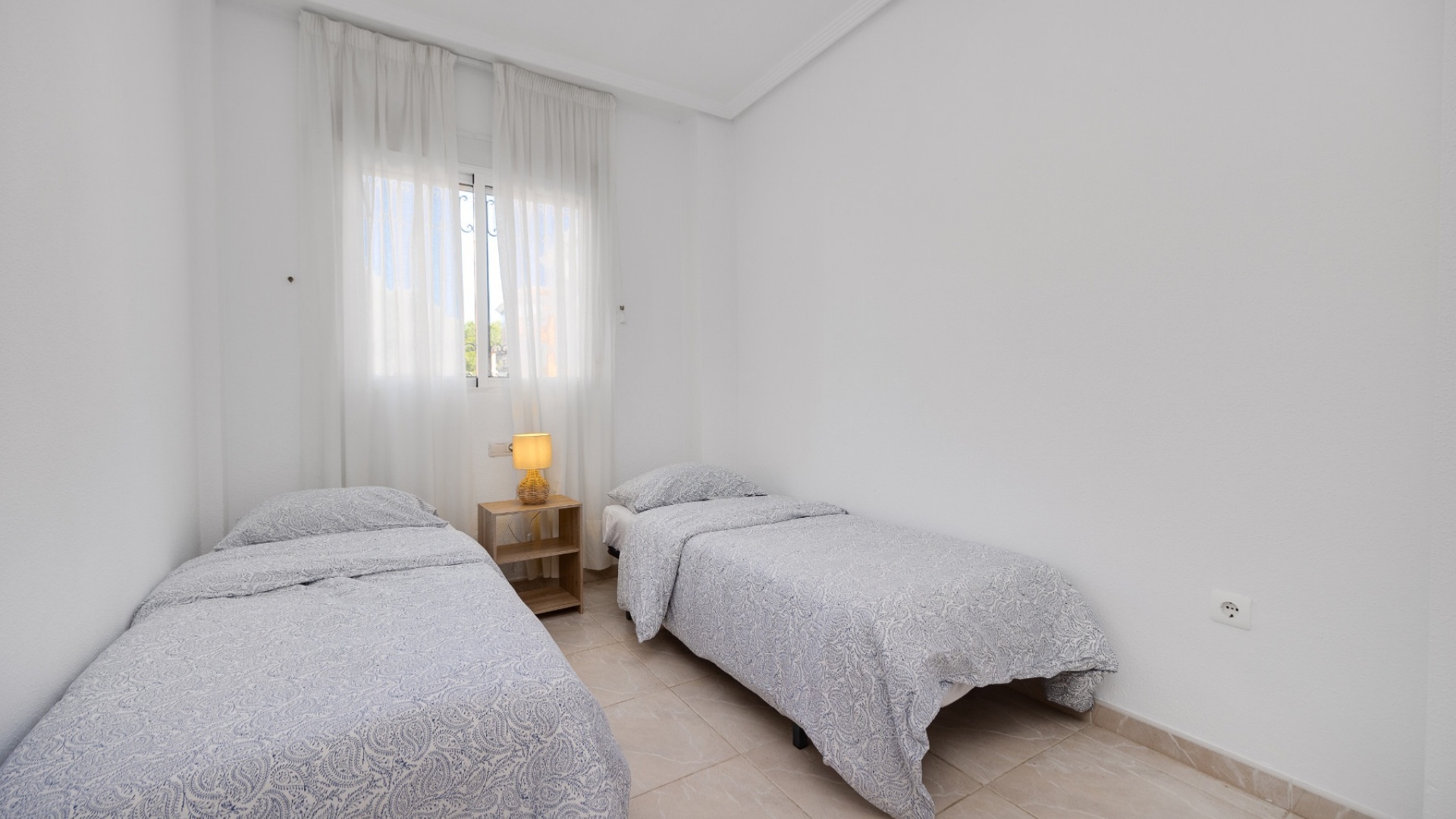 Resale - Apartment - Playa Flamenca - parque del duque