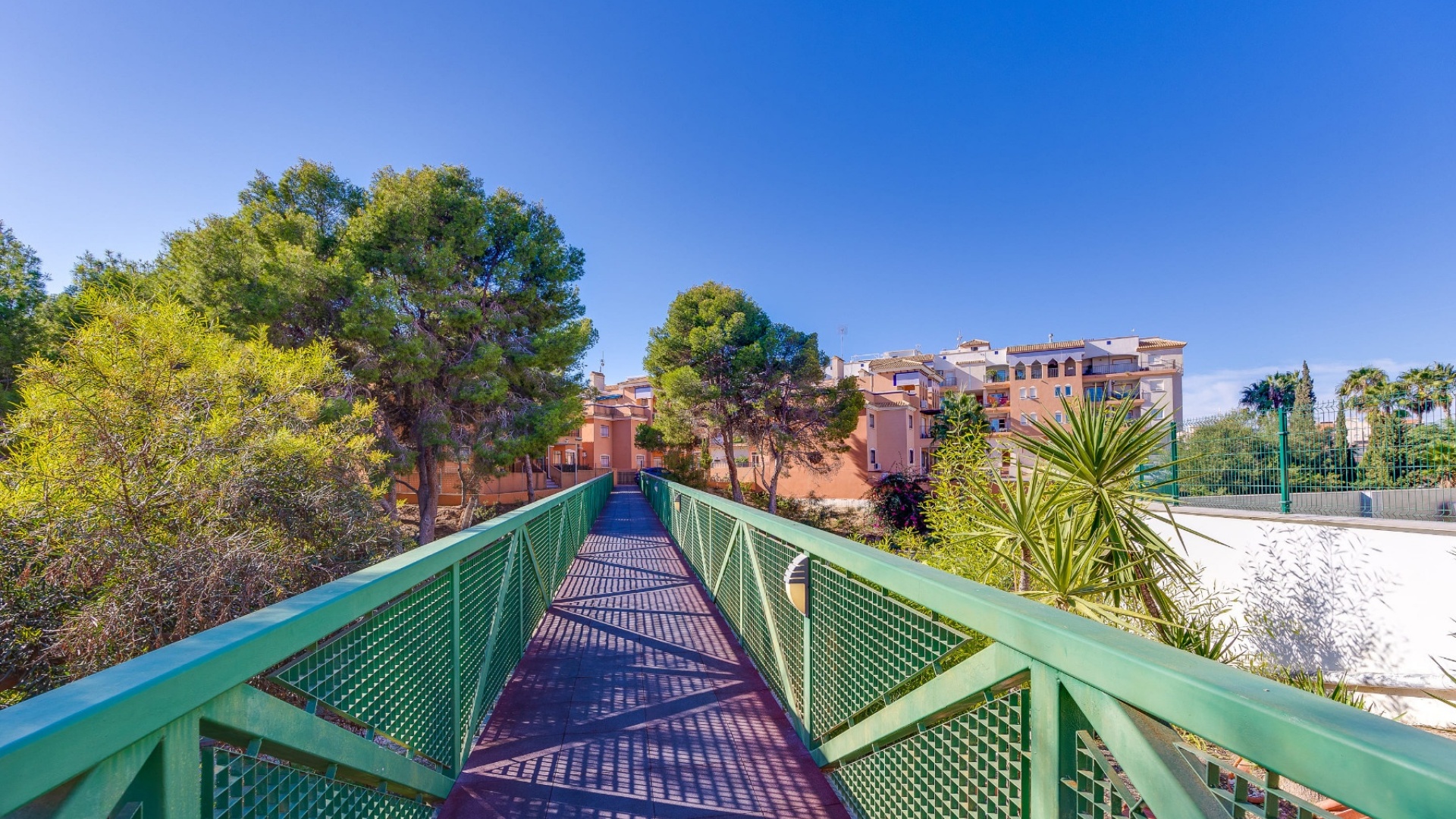 Resale - Apartment - Playa Flamenca - parque del duque