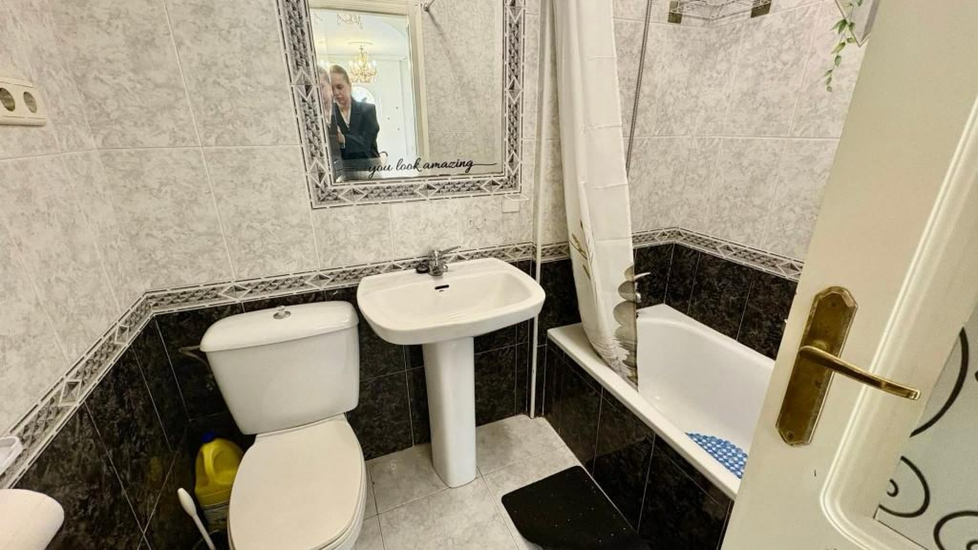 Resale - Apartment - Playa Flamenca - Res Laguna