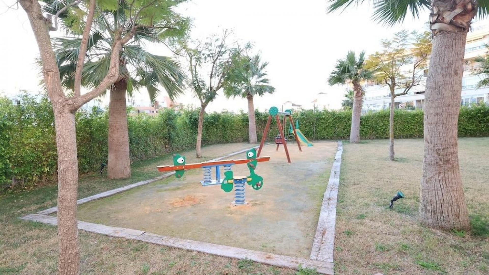 Resale - Apartment - Playa Flamenca - Res. Sunrise Deluxe