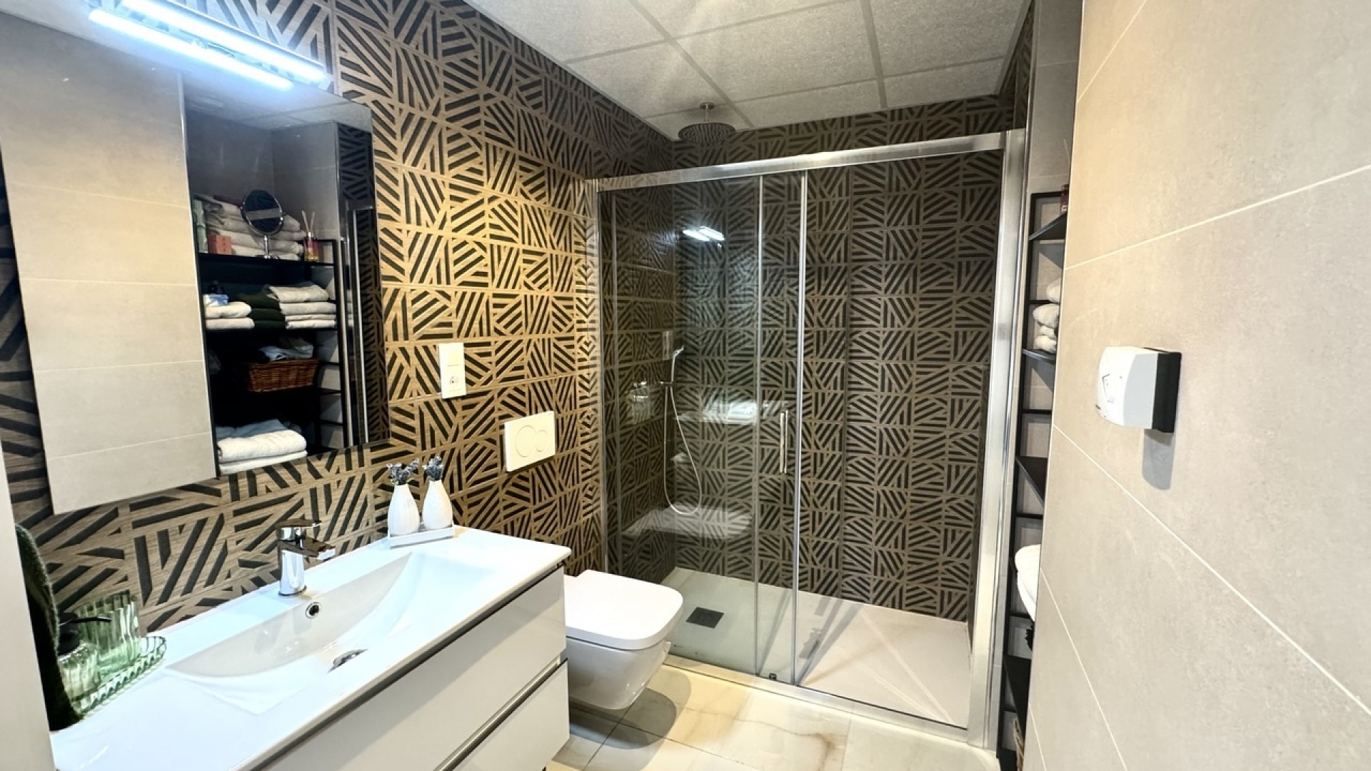 Resale - Apartment - Playa Flamenca - Res. Sunrise Deluxe