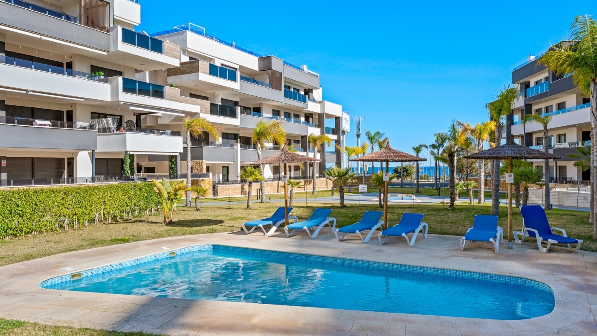 Resale - Apartment - Playa Flamenca - Res. Sunrise Deluxe