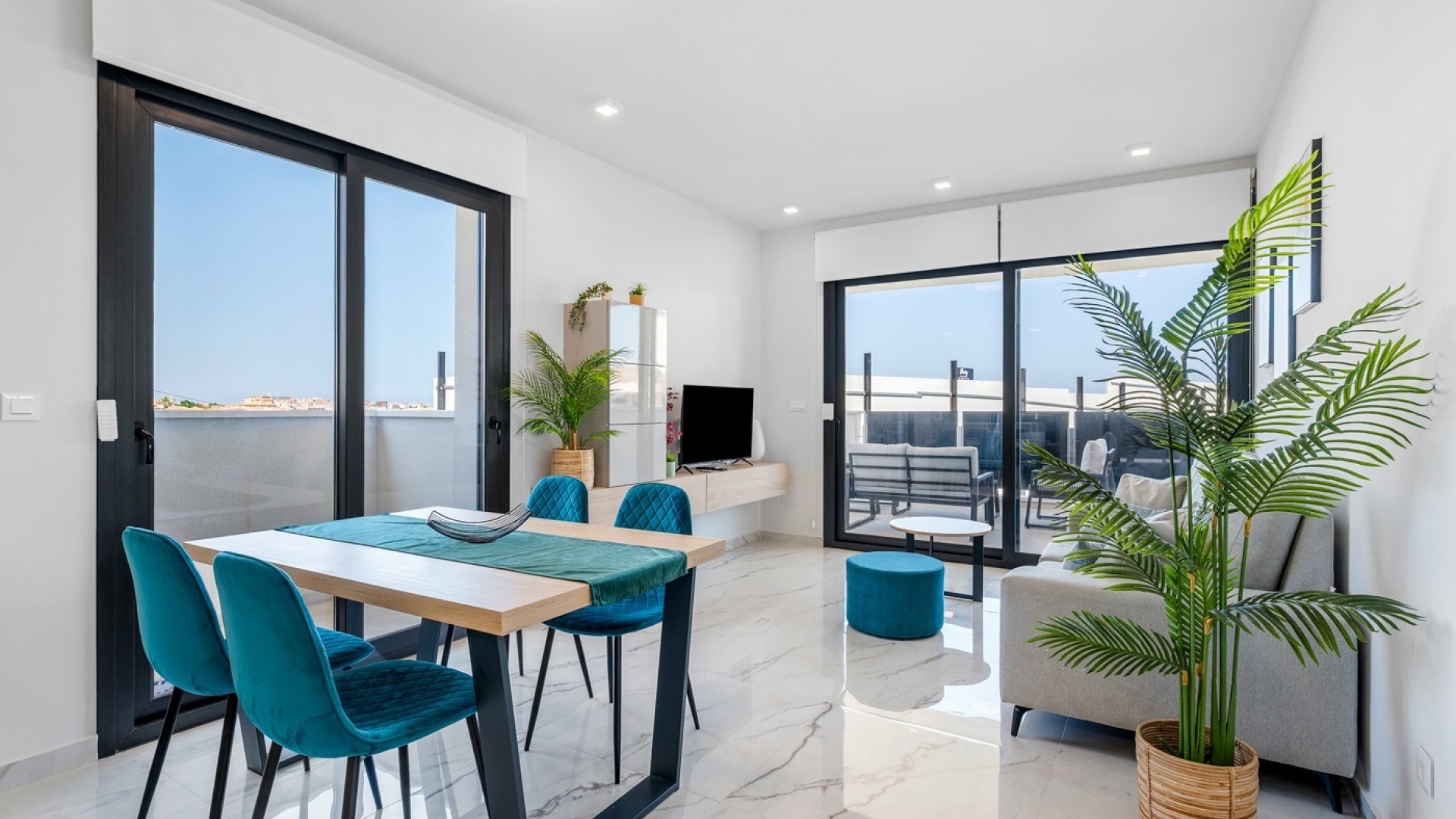 Resale - Apartment - Playa Flamenca - Res. Sunrise Deluxe