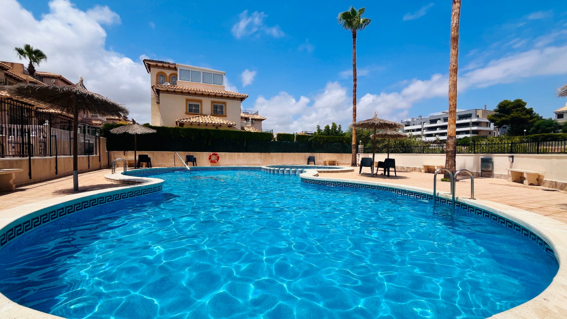 Resale - Apartment - Playa Flamenca - san jose