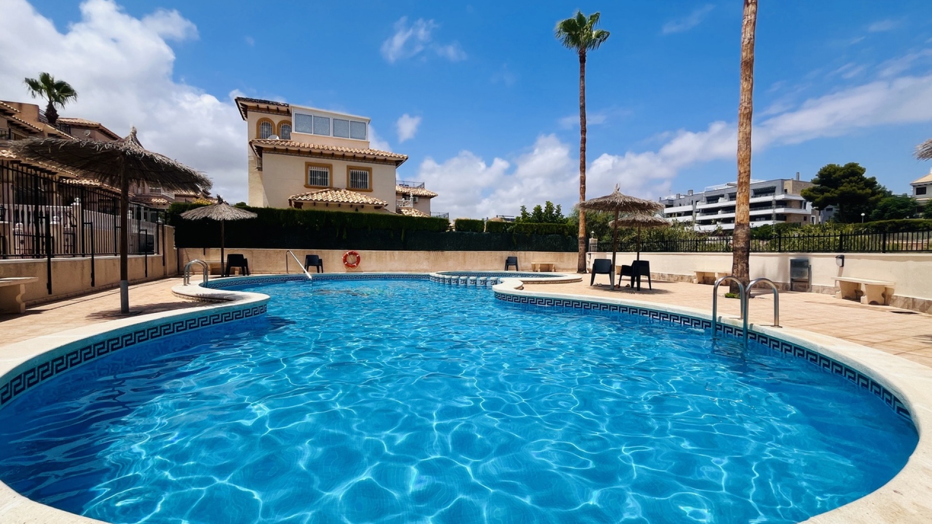 Resale - Apartment - Playa Flamenca - san jose