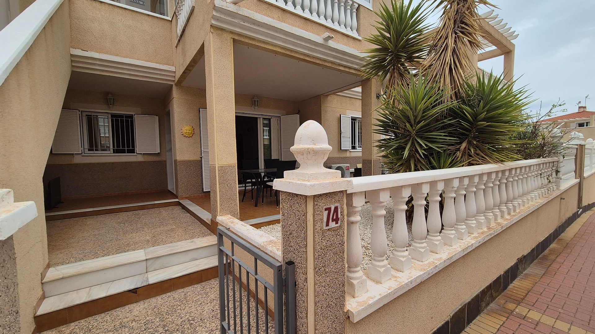 Resale - Apartment - Playa Flamenca - zeniamar