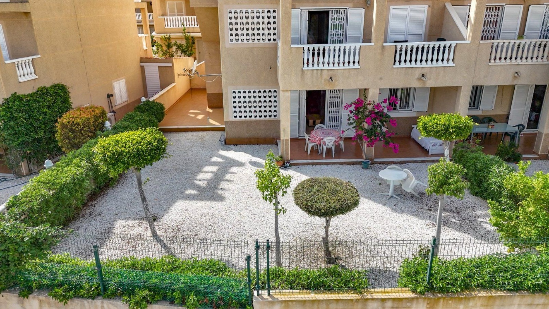 Resale - Apartment - Playa Flamenca - zeniamar