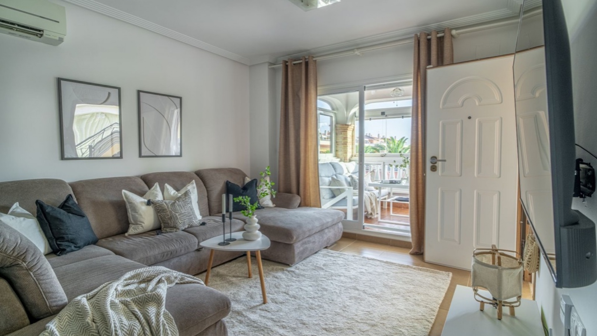 Resale - Apartment - Playa Flamenca - Zeniamar