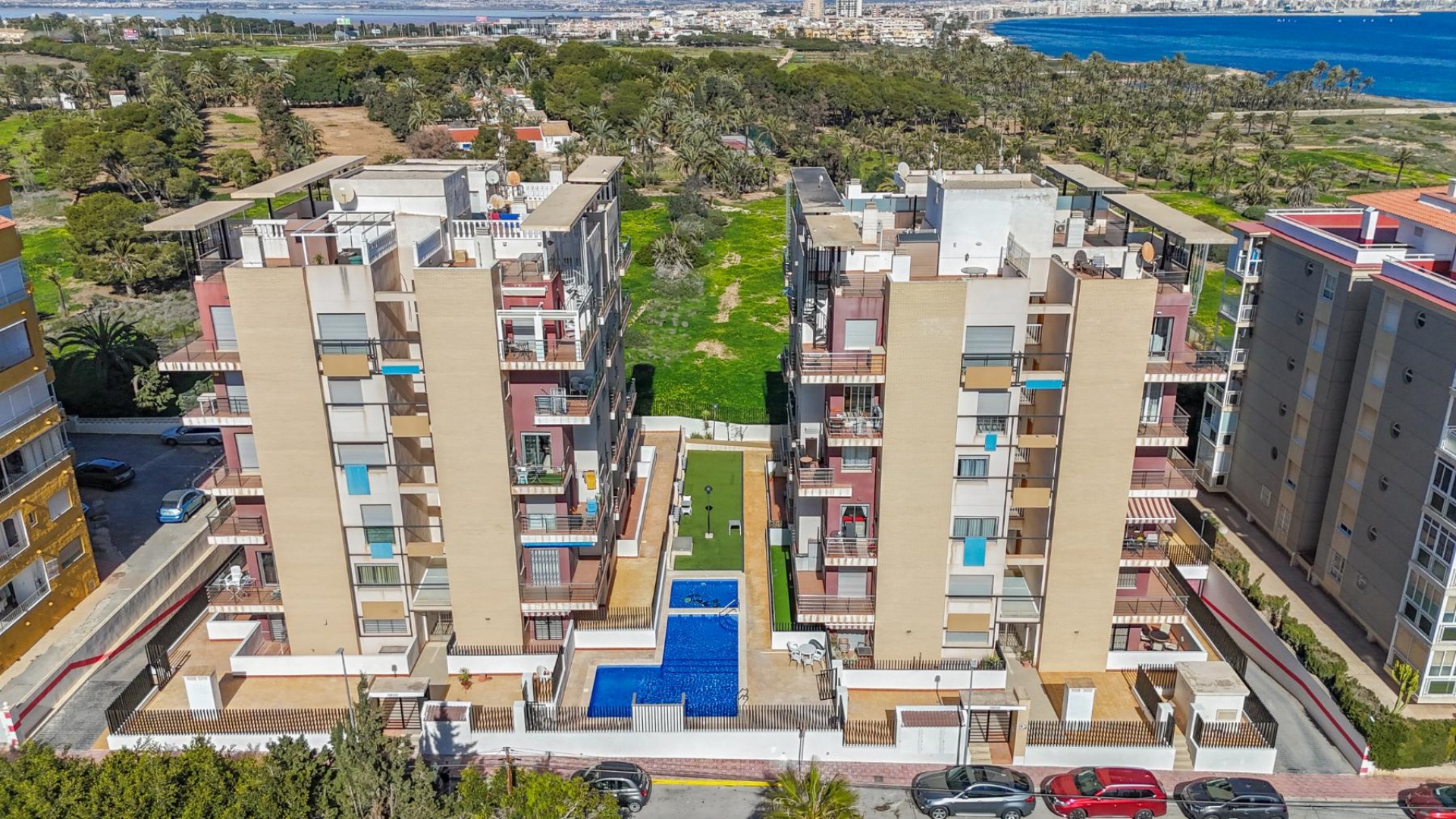 Resale - Apartment - Punta Prima - beachside punta prima