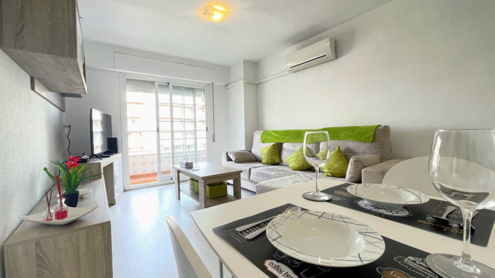 Resale - Apartment - Punta Prima - beachside punta prima