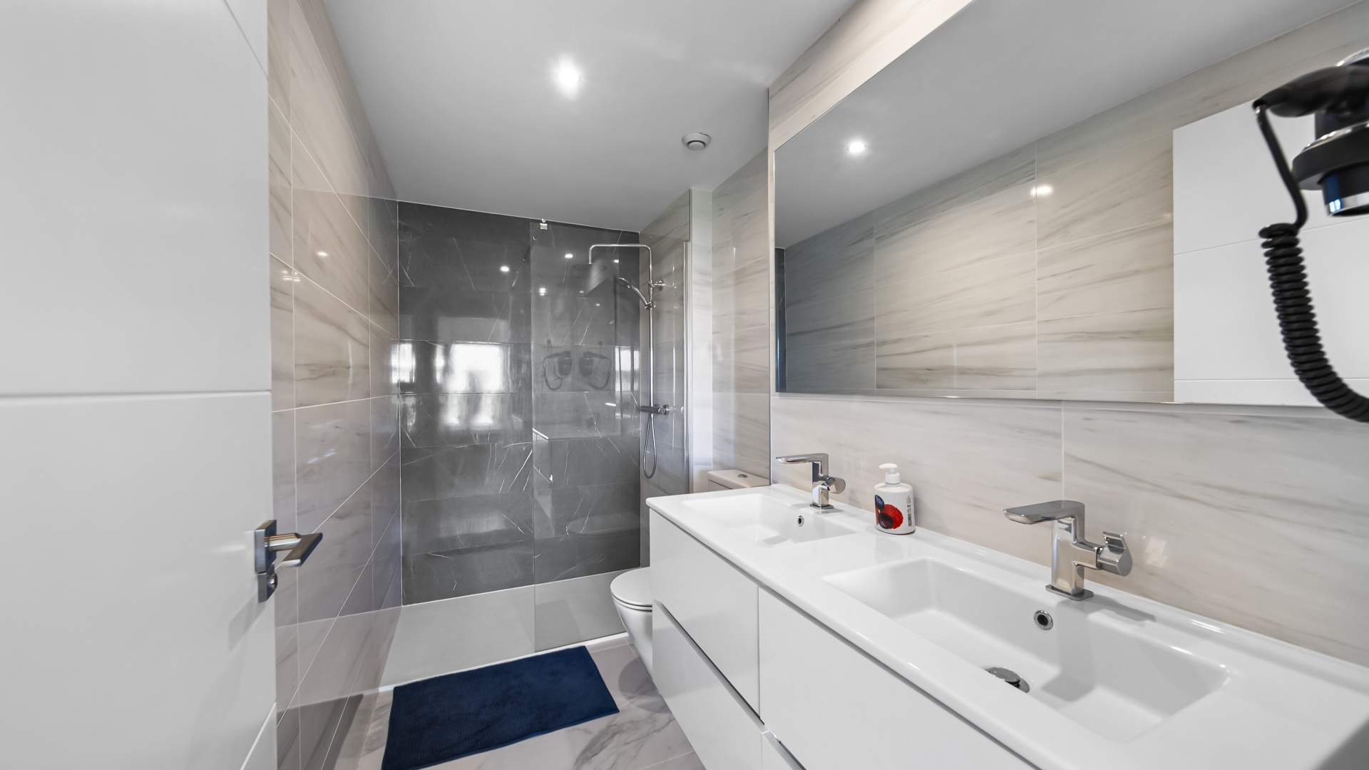 Resale - Apartment - Punta Prima - beachside punta prima