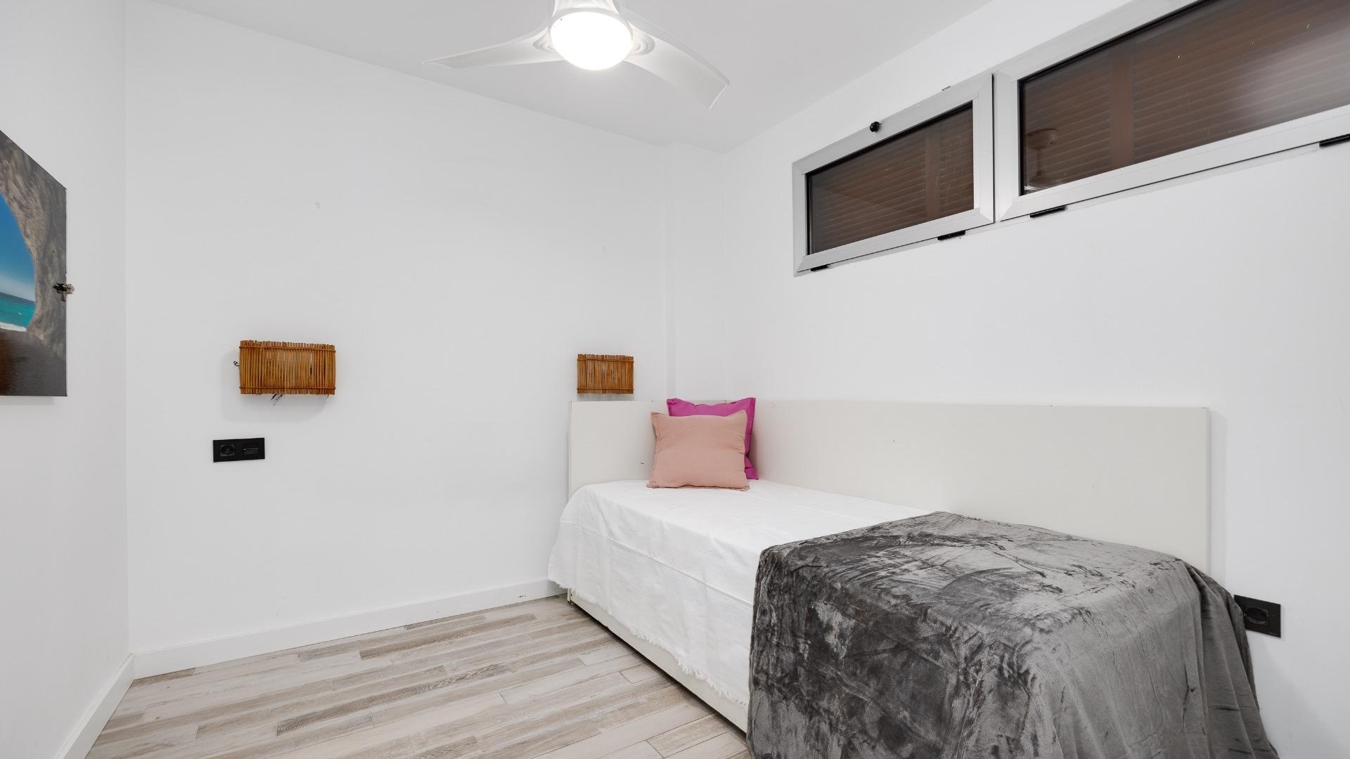 Resale - Apartment - Punta Prima - beachside punta prima