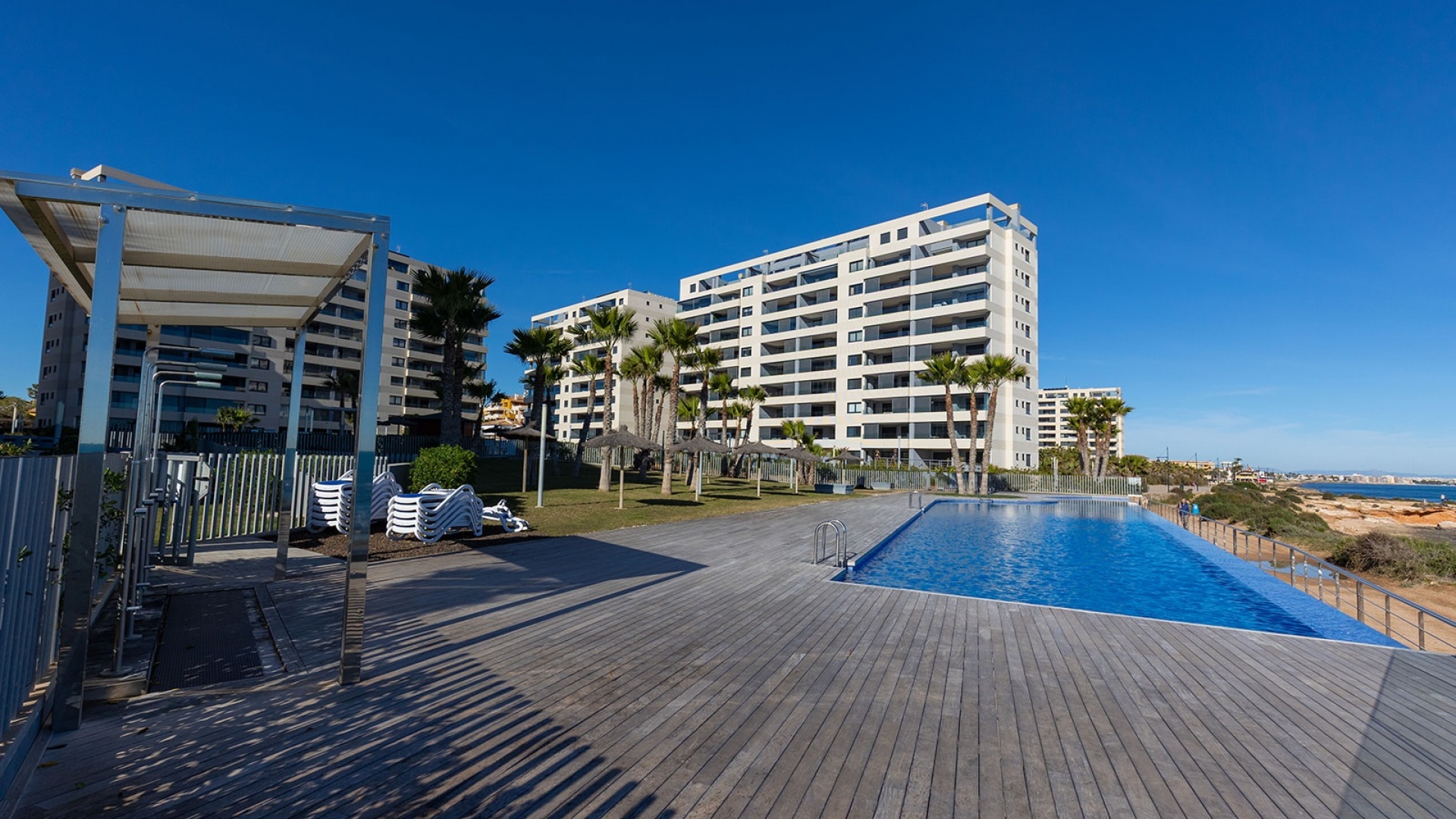 Resale - Apartment - Punta Prima - beachside punta prima