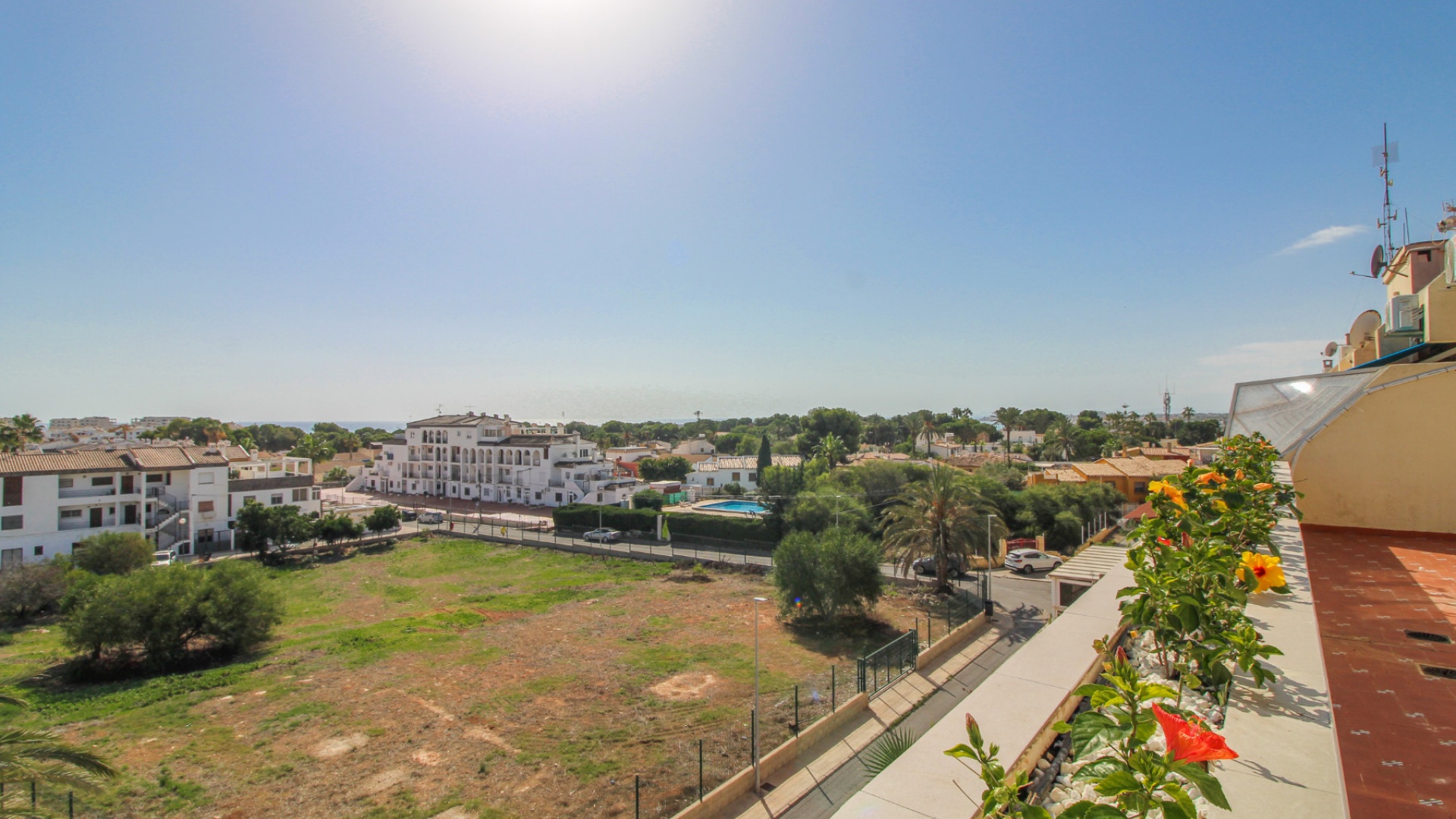 Resale - Apartment - Punta Prima - Beachside