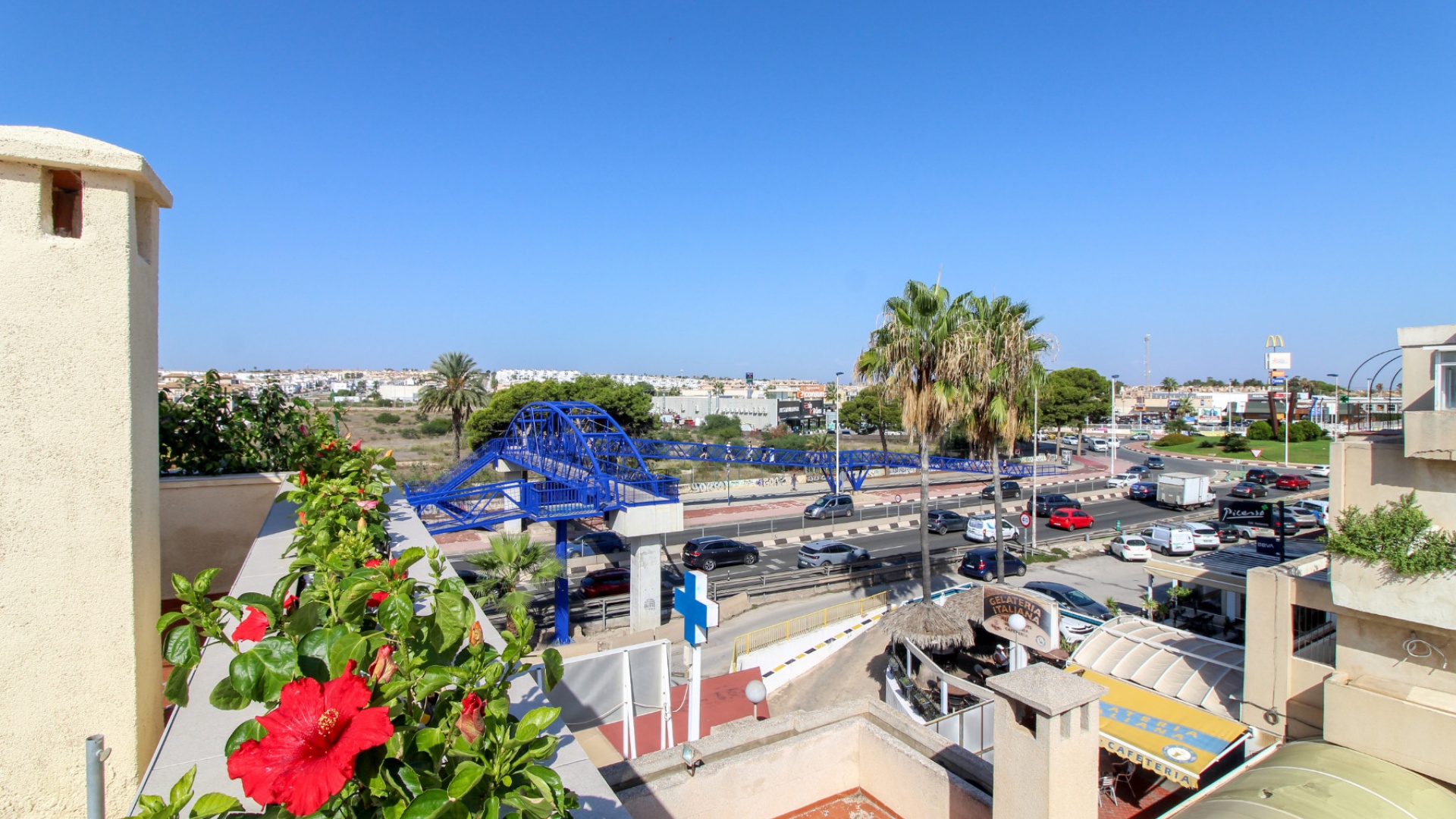 Resale - Apartment - Punta Prima - Beachside