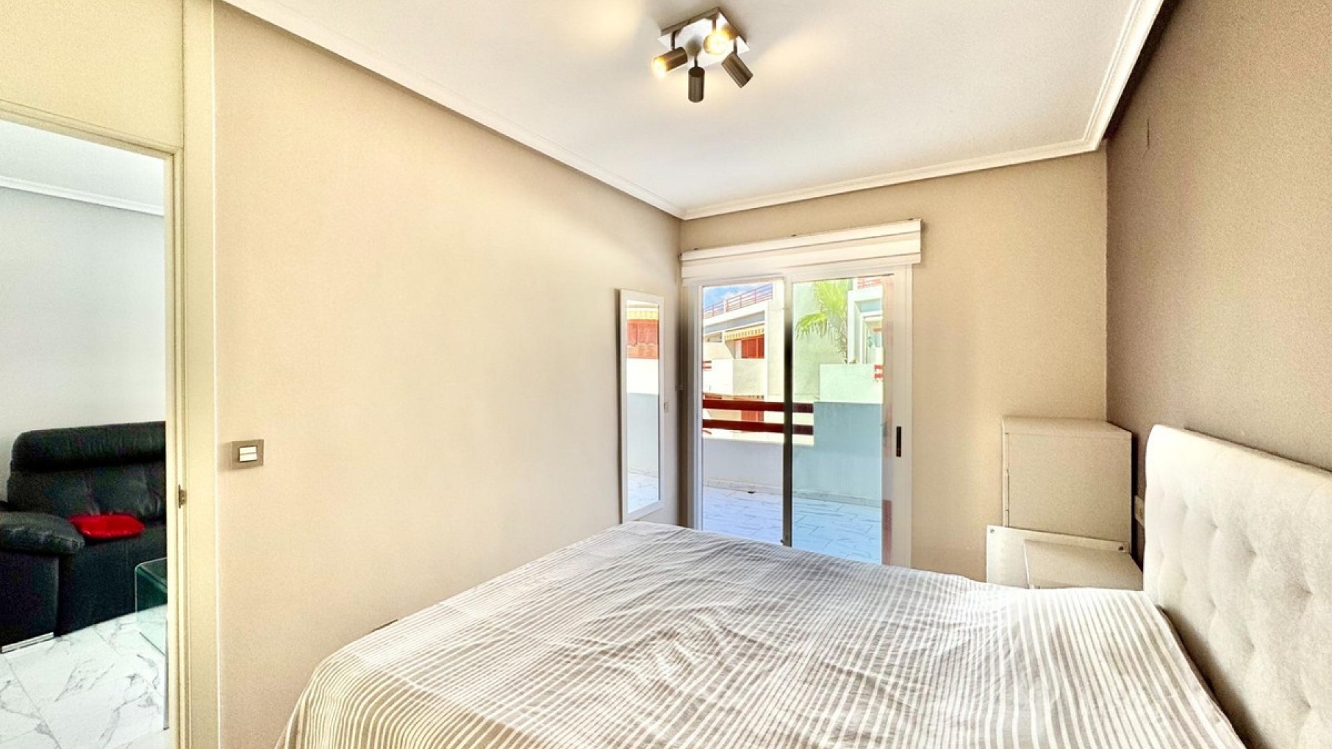 Resale - Apartment - Punta Prima - Costa Blanca South