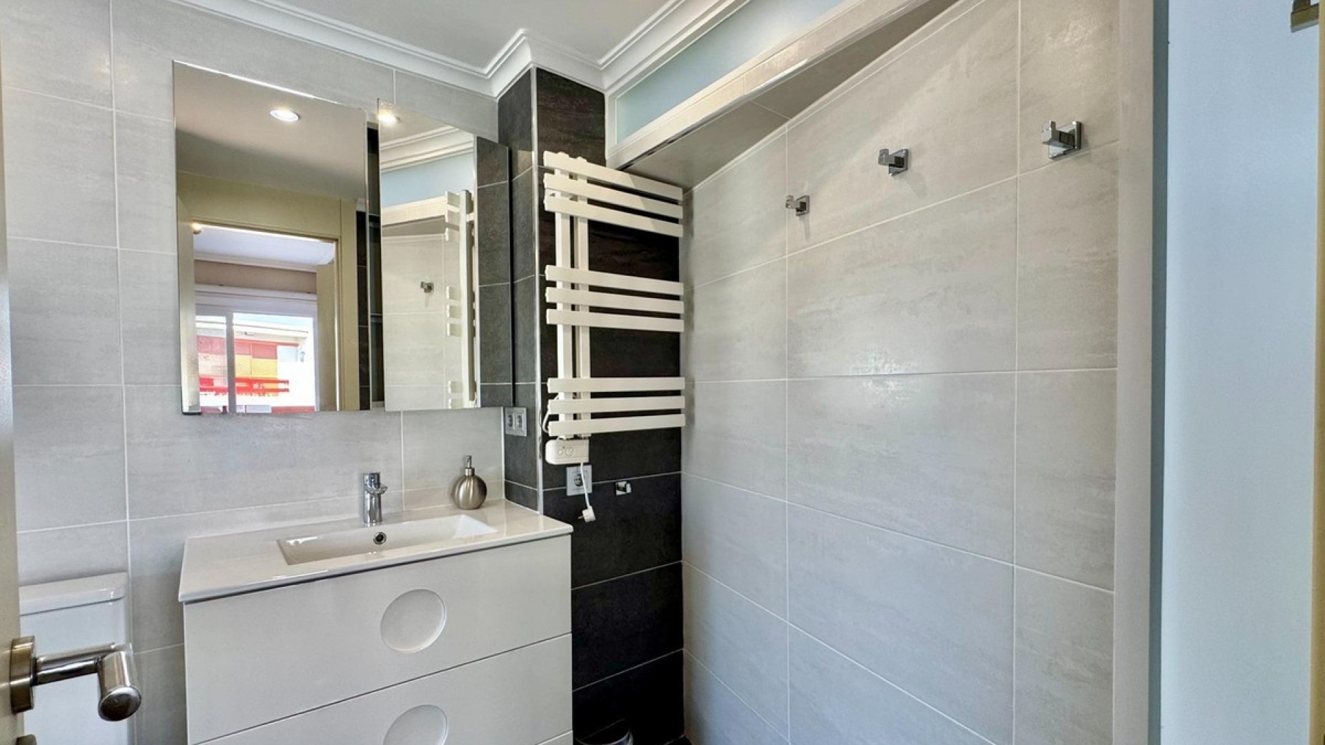 Resale - Apartment - Punta Prima - Costa Blanca South