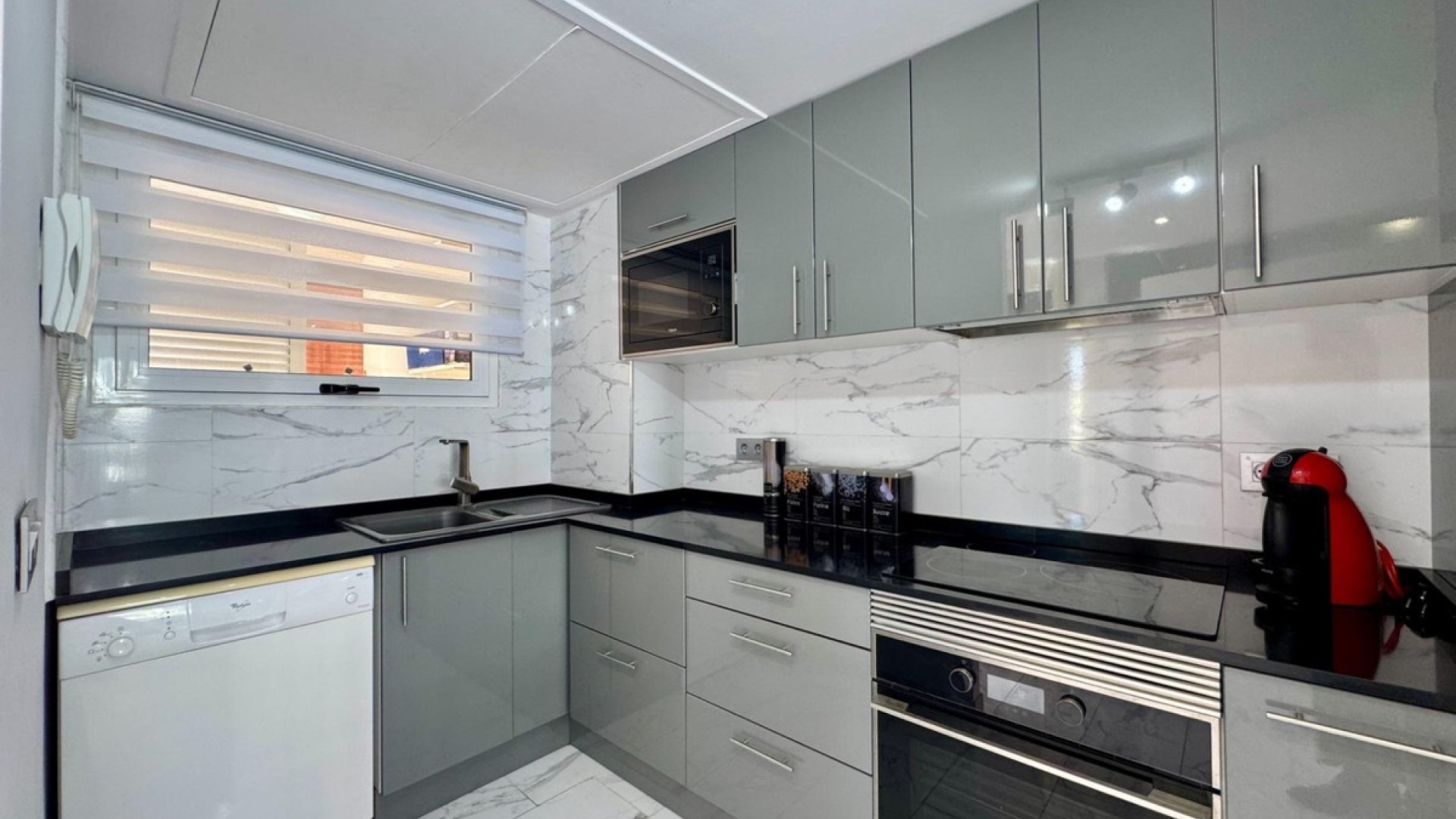 Resale - Apartment - Punta Prima - Costa Blanca South