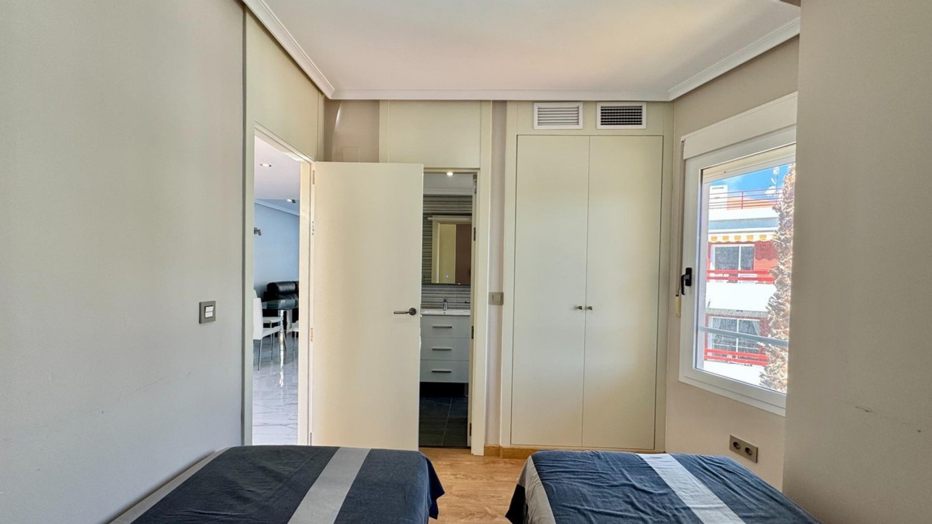 Resale - Apartment - Punta Prima - Costa Blanca South
