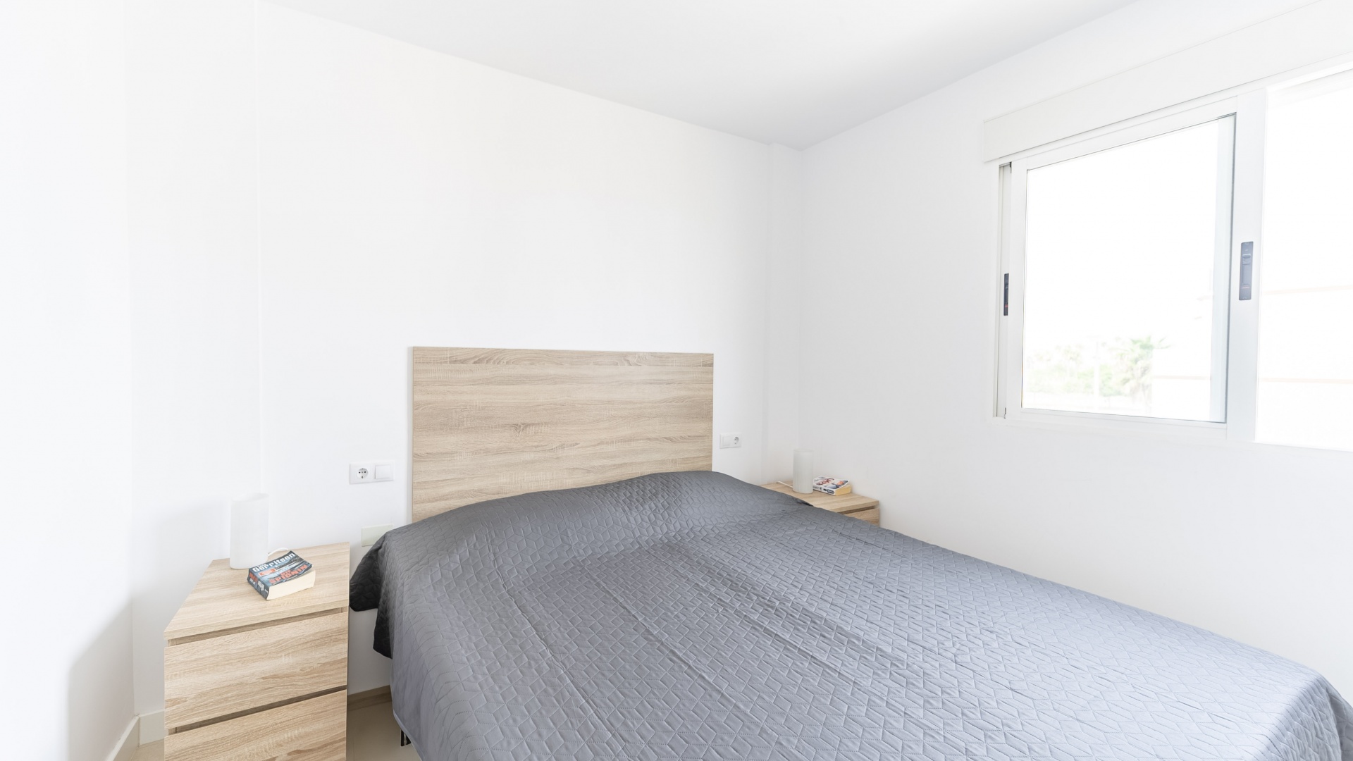 Resale - Apartment - Punta Prima - la campana