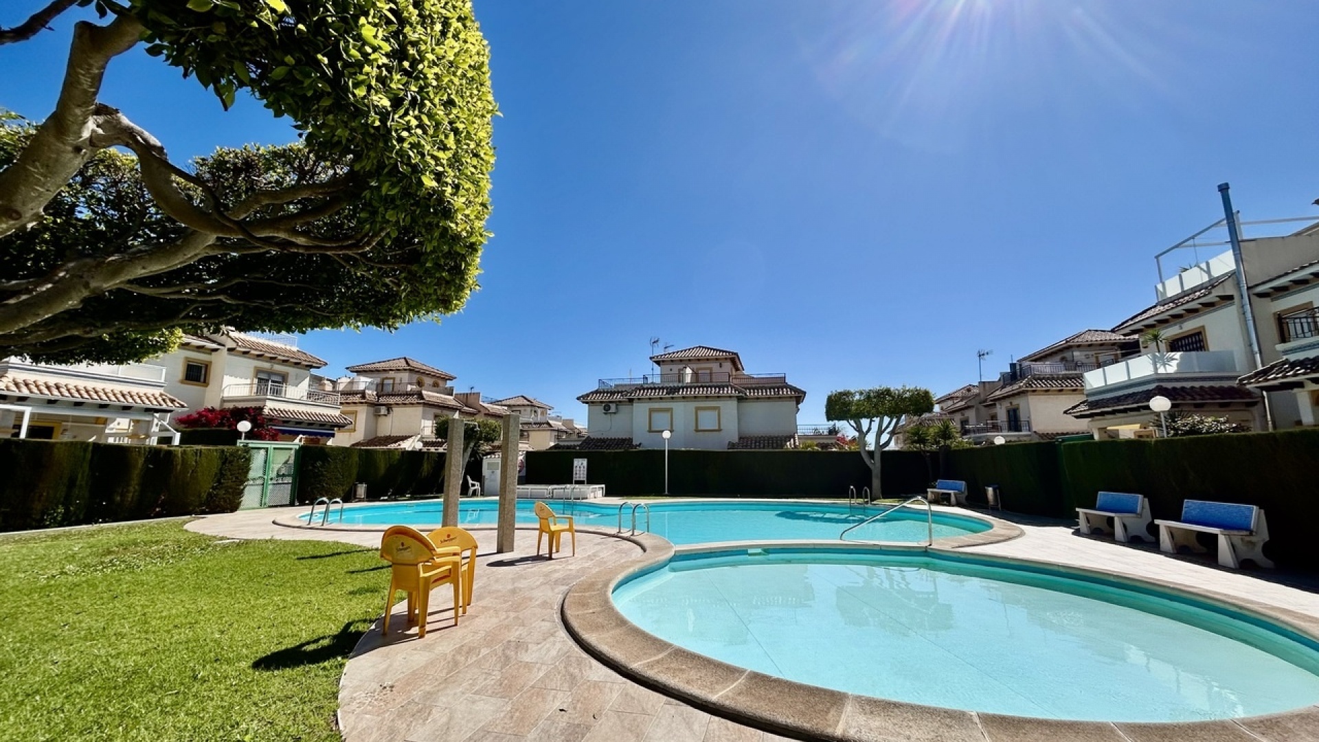 Resale - Apartment - Punta Prima - la campana