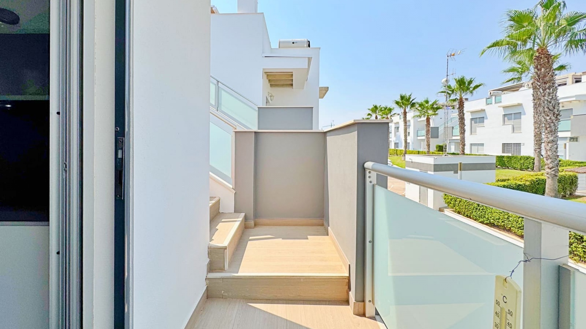 Resale - Apartment - Punta Prima - la cenula