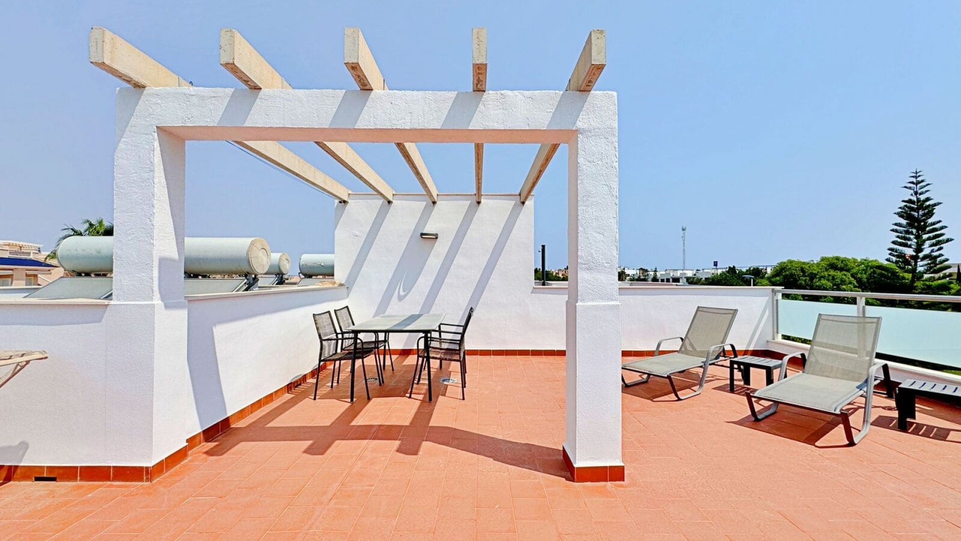 Resale - Apartment - Punta Prima - la cenula