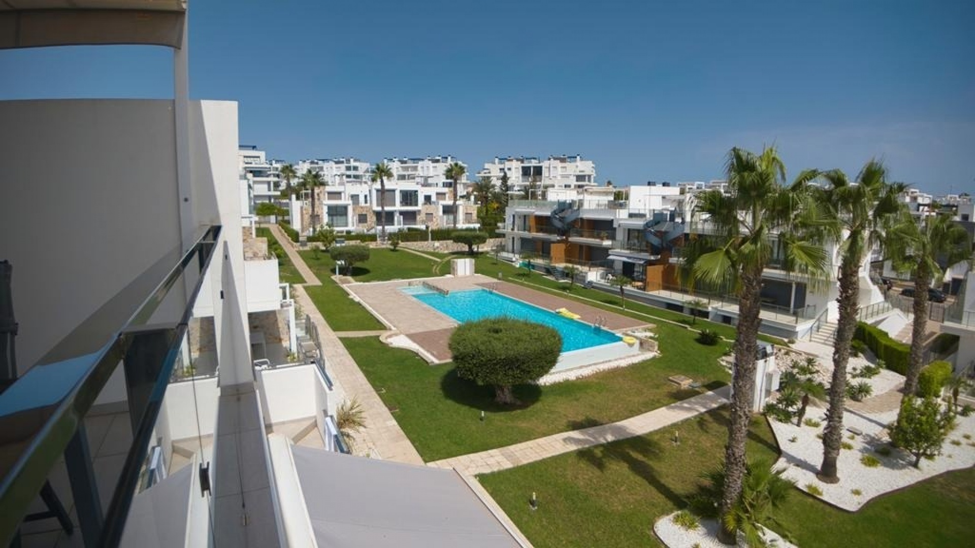 Resale - Apartment - Punta Prima - la cenula