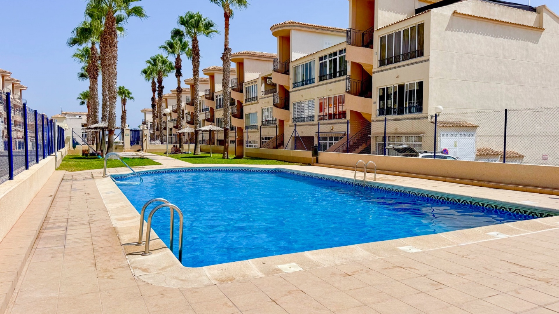 Resale - Apartment - Punta Prima - La Cinuelica