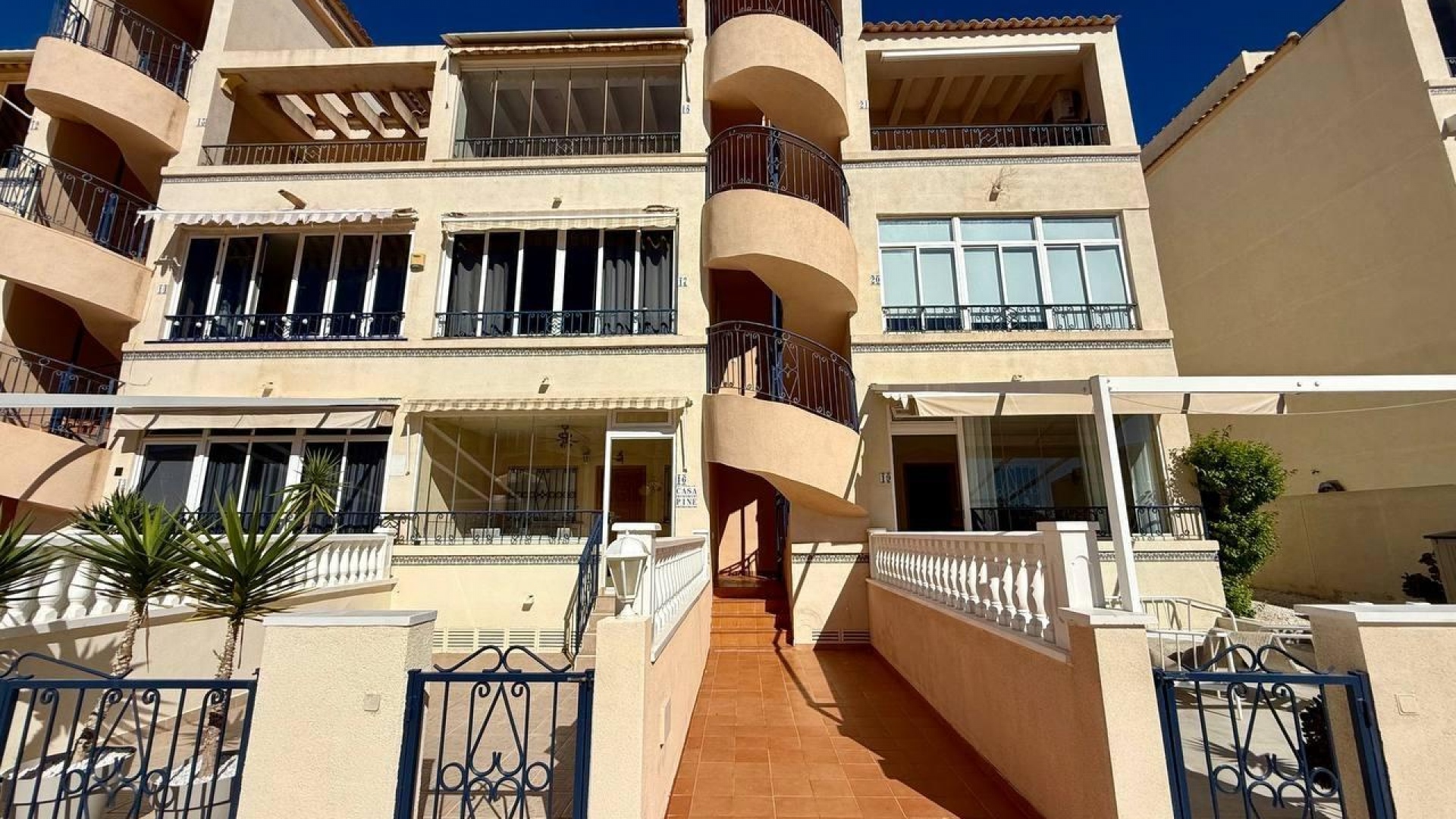 Resale - Apartment - Punta Prima - La Cinuelica