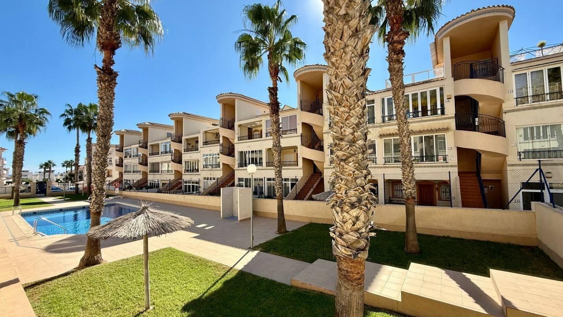 Resale - Apartment - Punta Prima - La Cinuelica