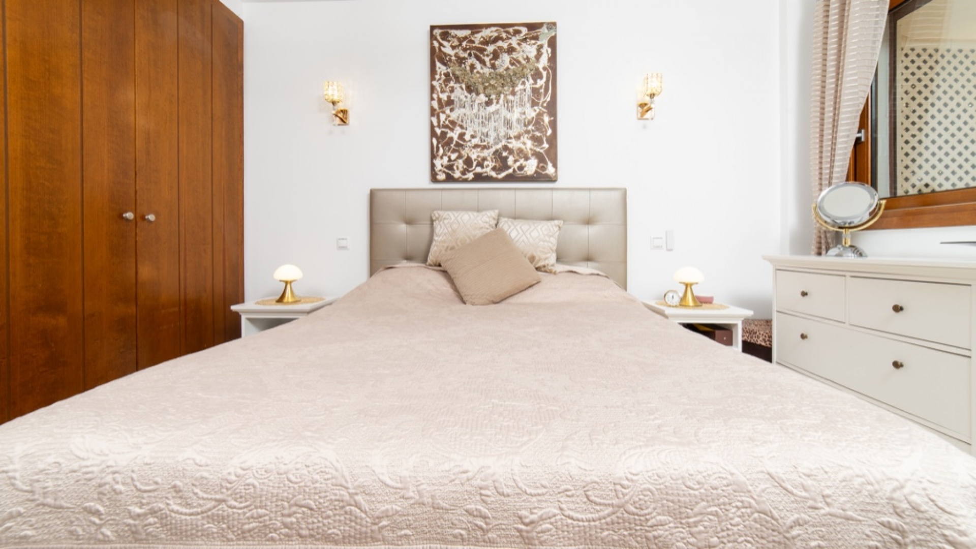 Resale - Apartment - Punta Prima - la entrada