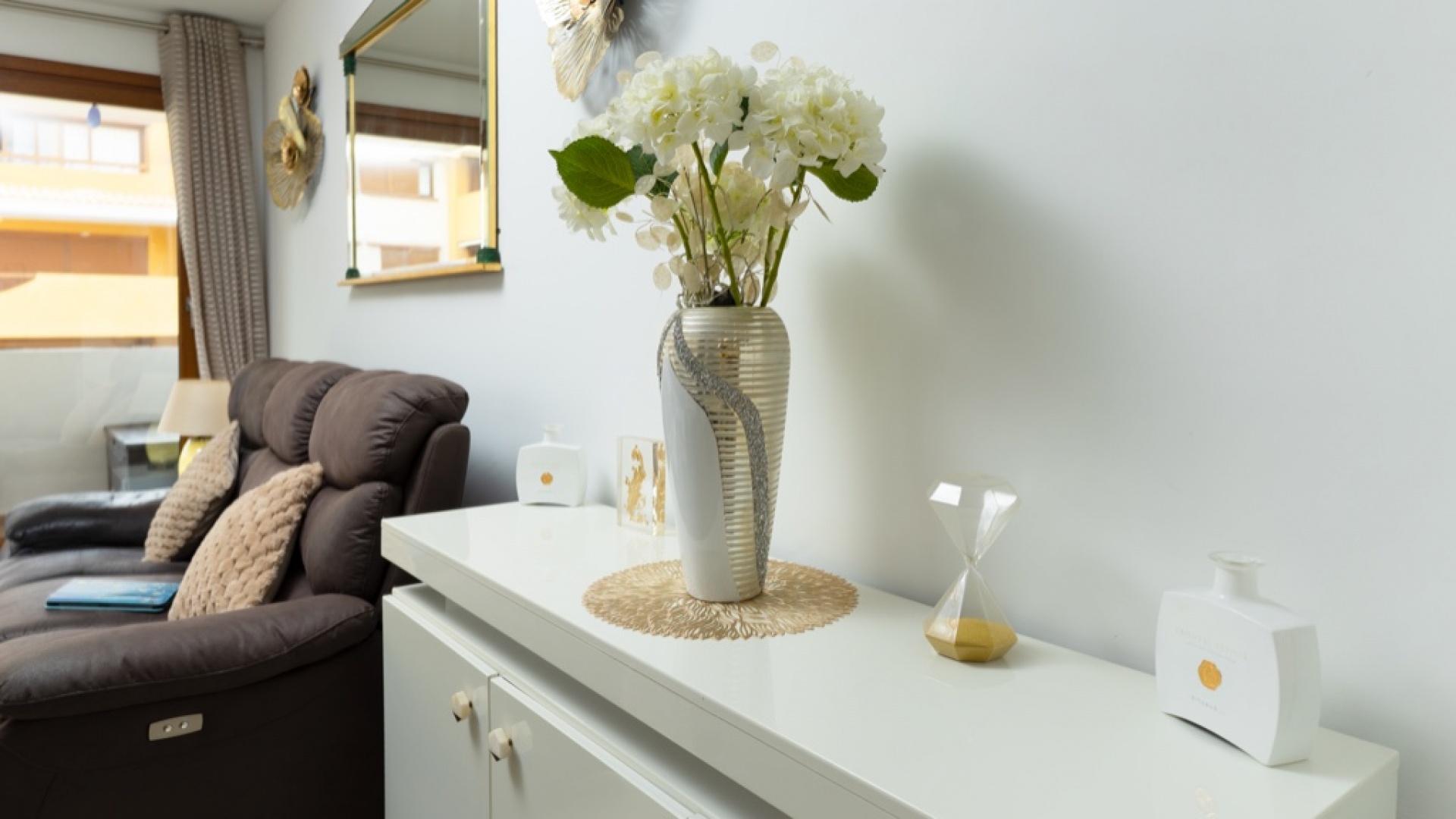 Resale - Apartment - Punta Prima - la entrada