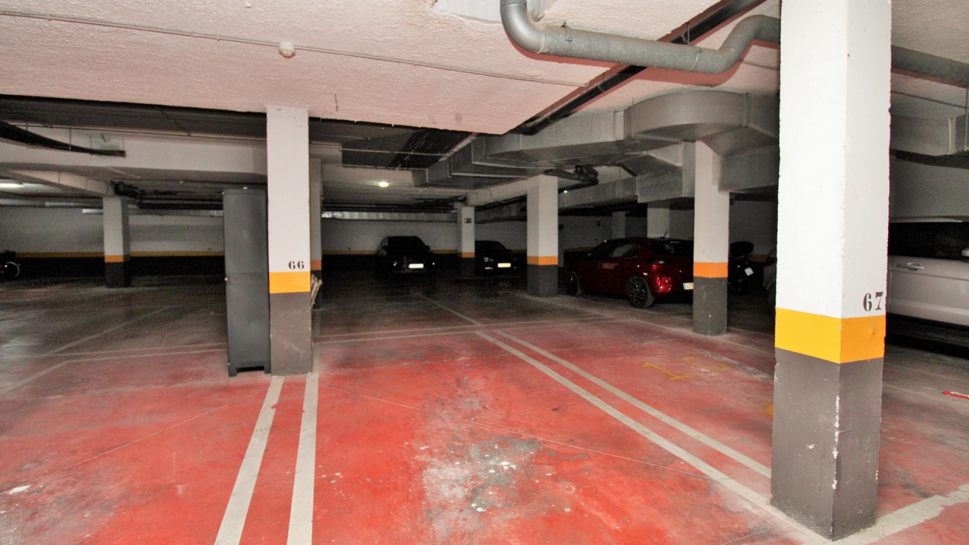 Resale - Apartment - Punta Prima - la entrada