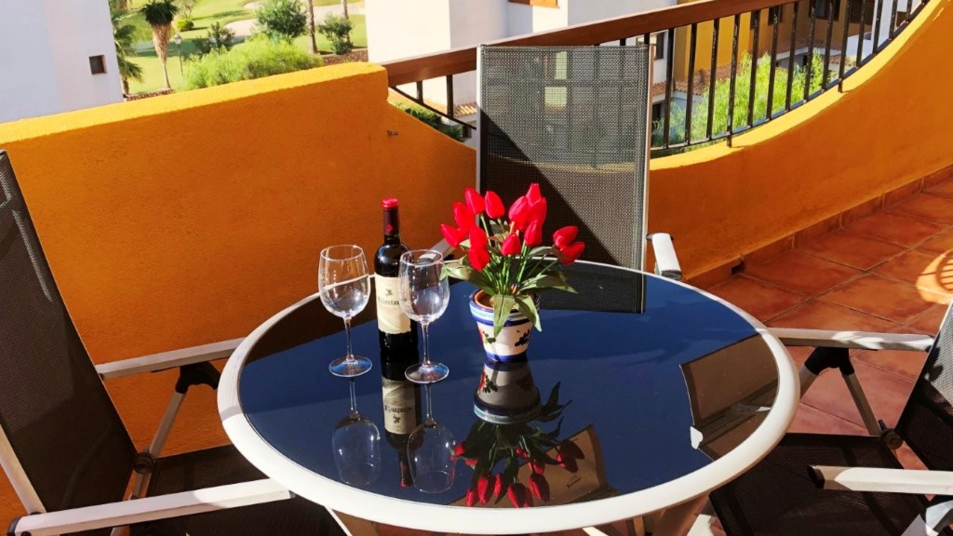 Resale - Apartment - Punta Prima - la entrada