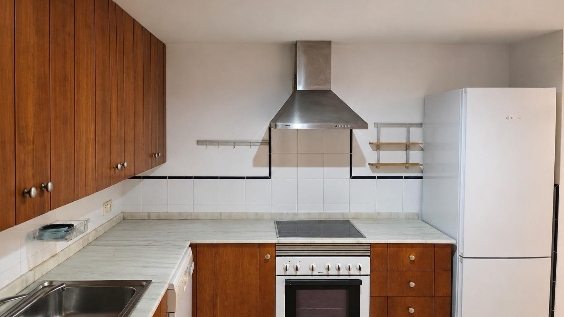 Resale - Apartment - Punta Prima - la entrada