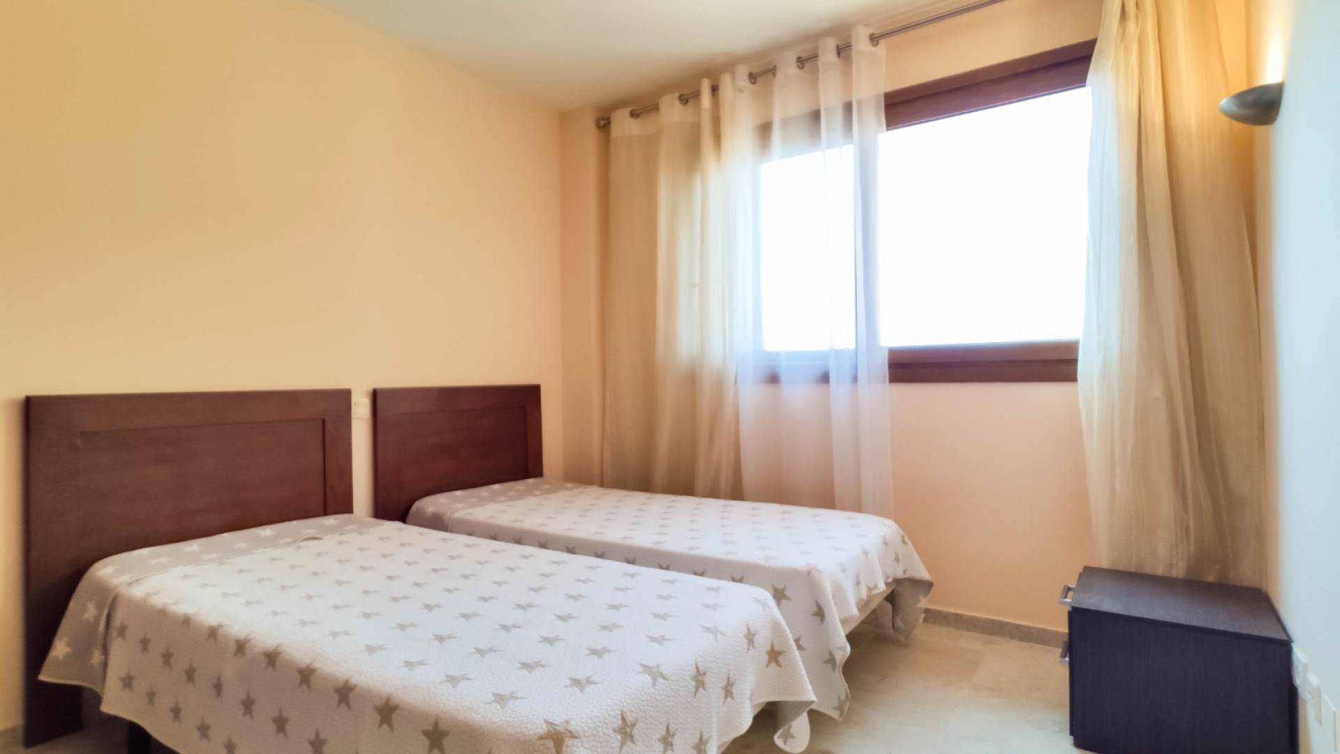 Resale - Apartment - Punta Prima - la entrada