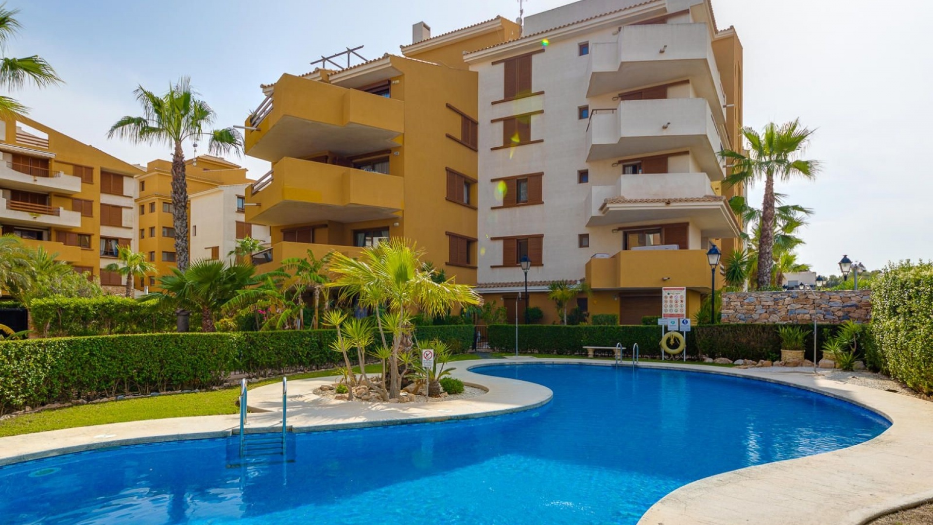 Resale - Apartment - Punta Prima - La Recoleta